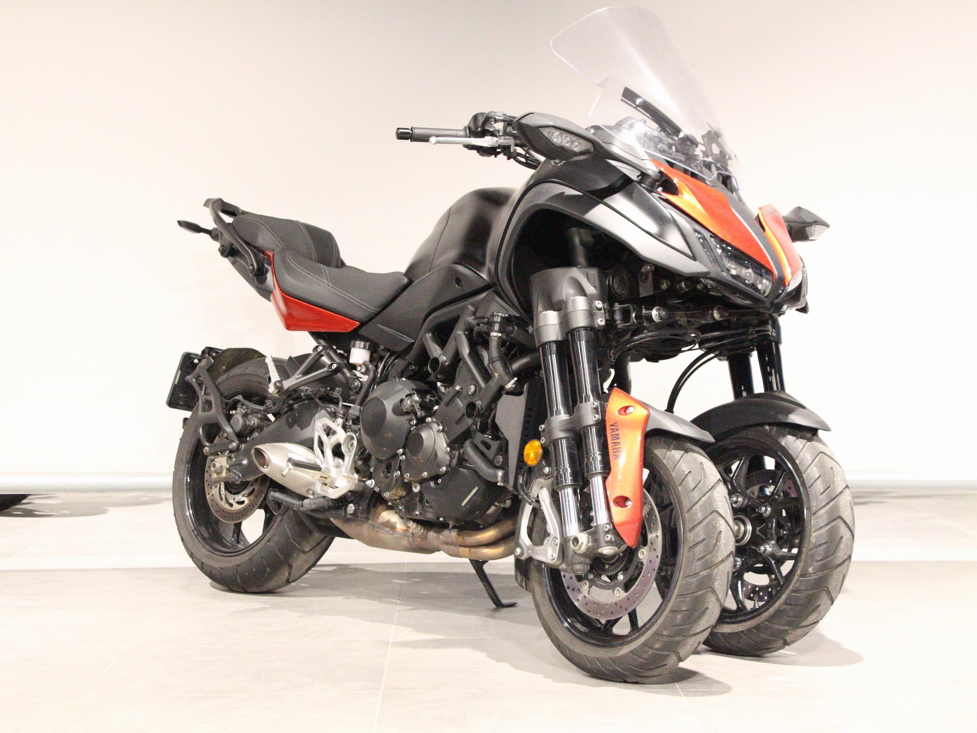 YAMAHA - Niken gt BTW MOTOR !!!