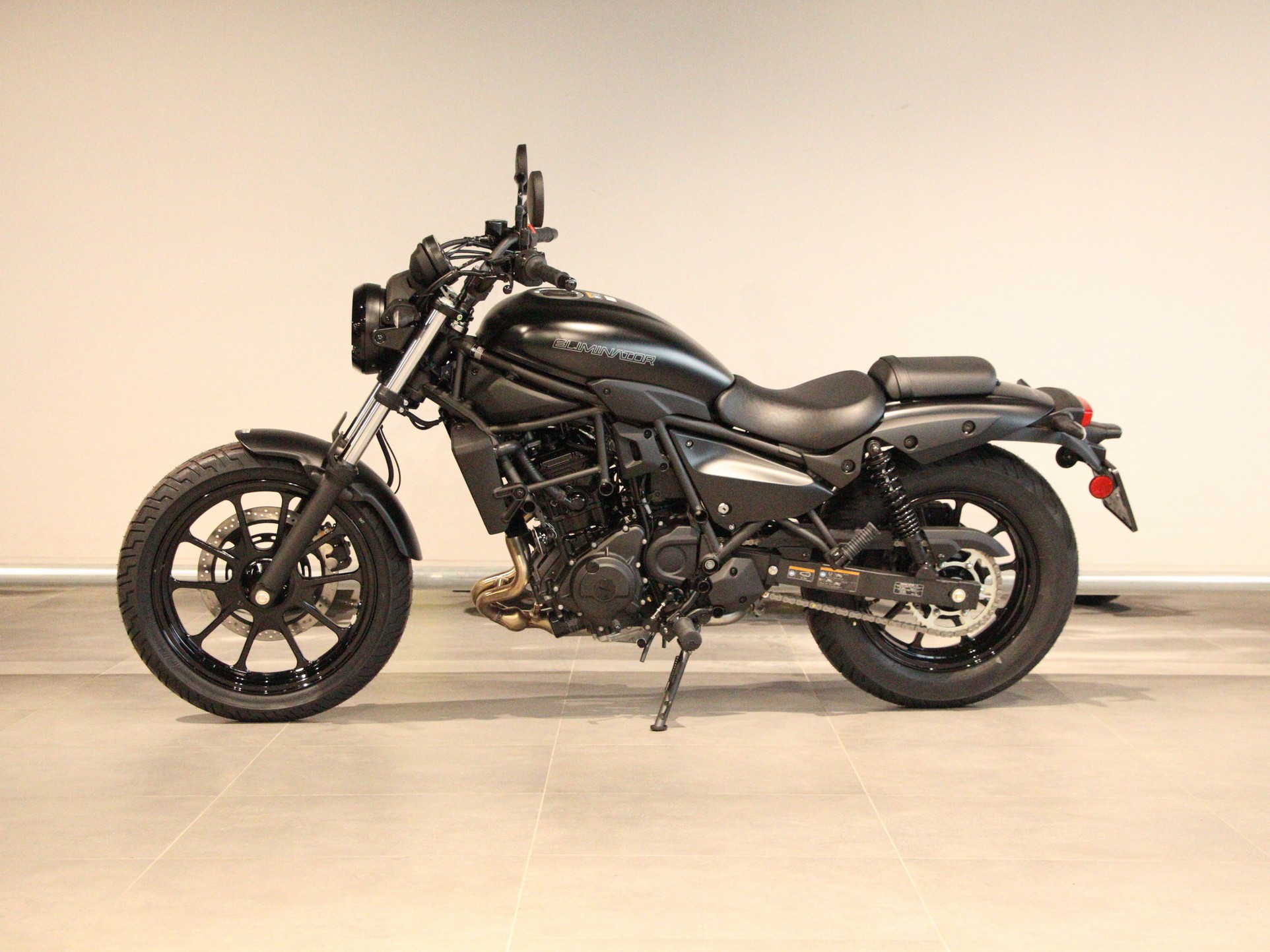 KAWASAKI - ELIMINATOR 500