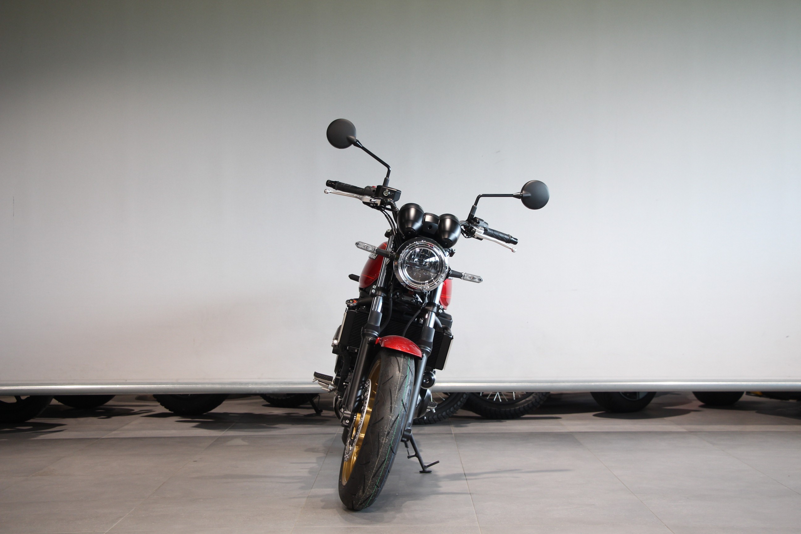 KAWASAKI - Z 650 RS