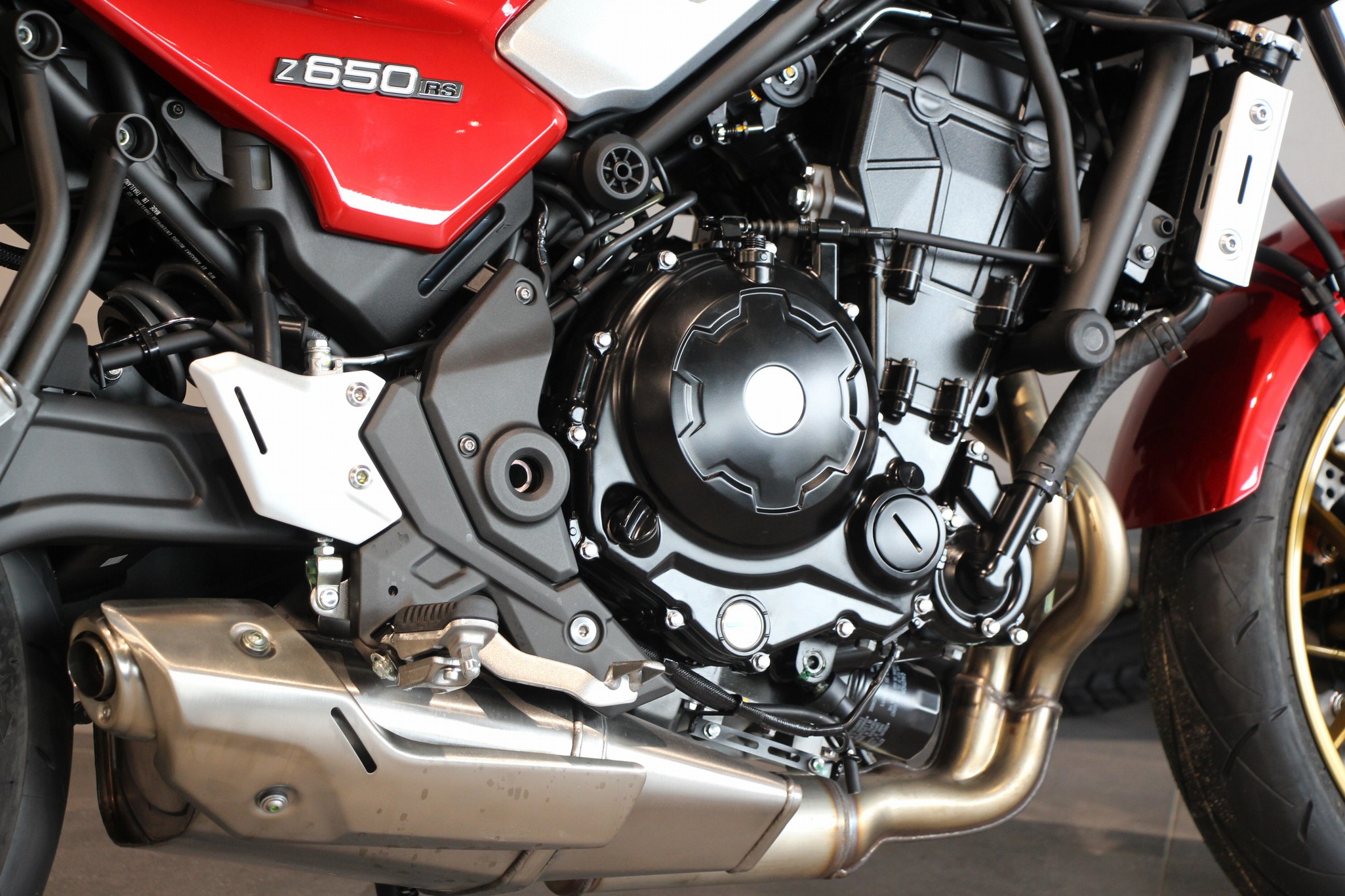 KAWASAKI - Z 650 RS