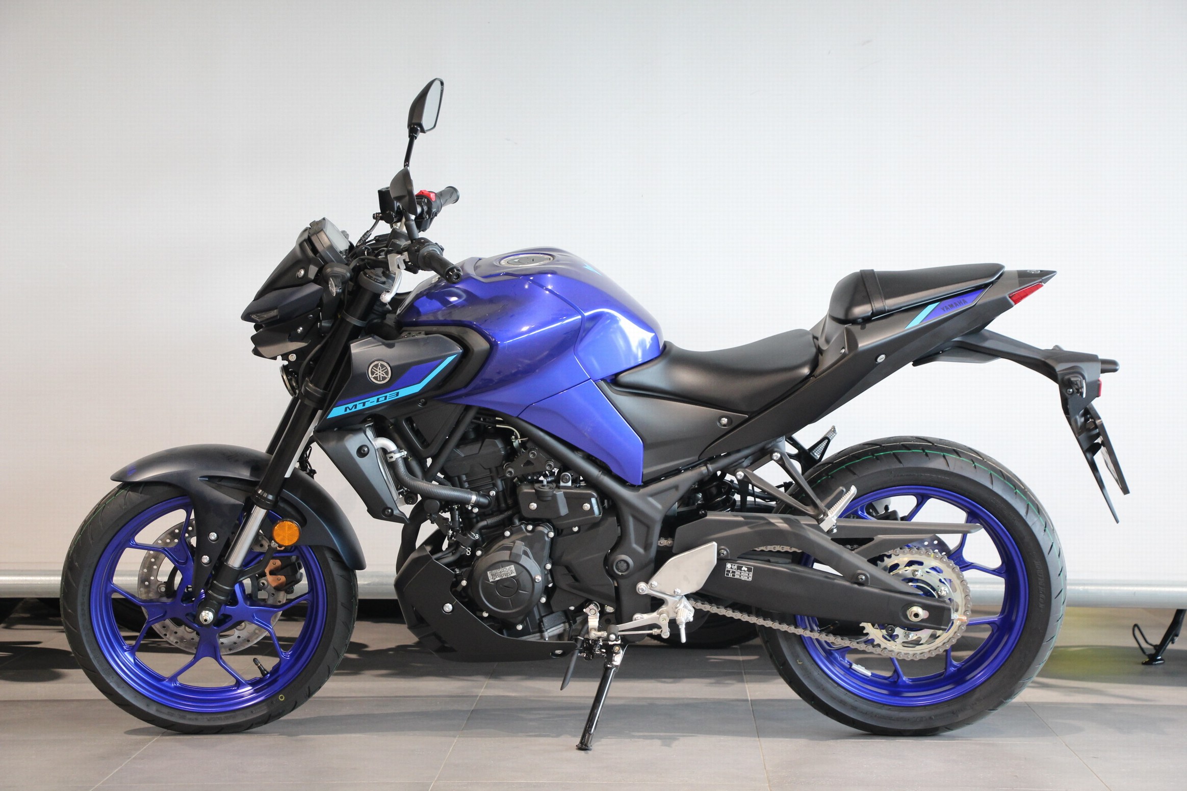 YAMAHA - MT-03 ABS
