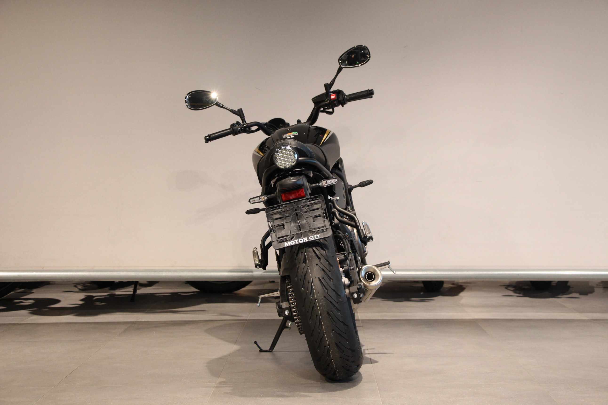 YAMAHA - XSR 700 ABS