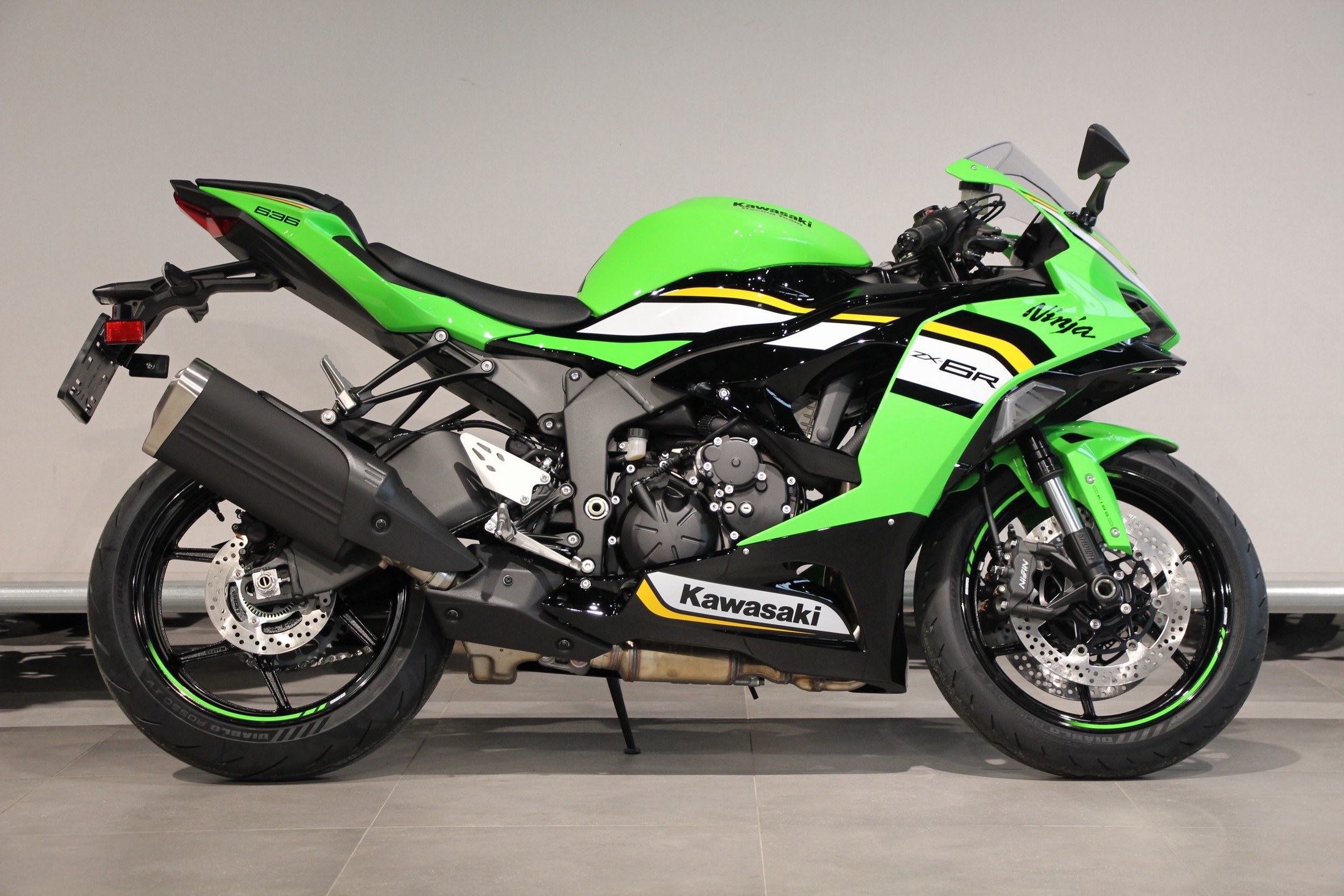 KAWASAKI - ZX-6 R
