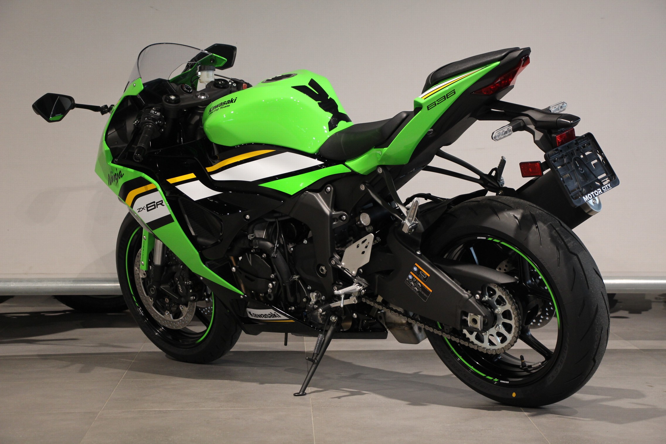 KAWASAKI - ZX-6 R