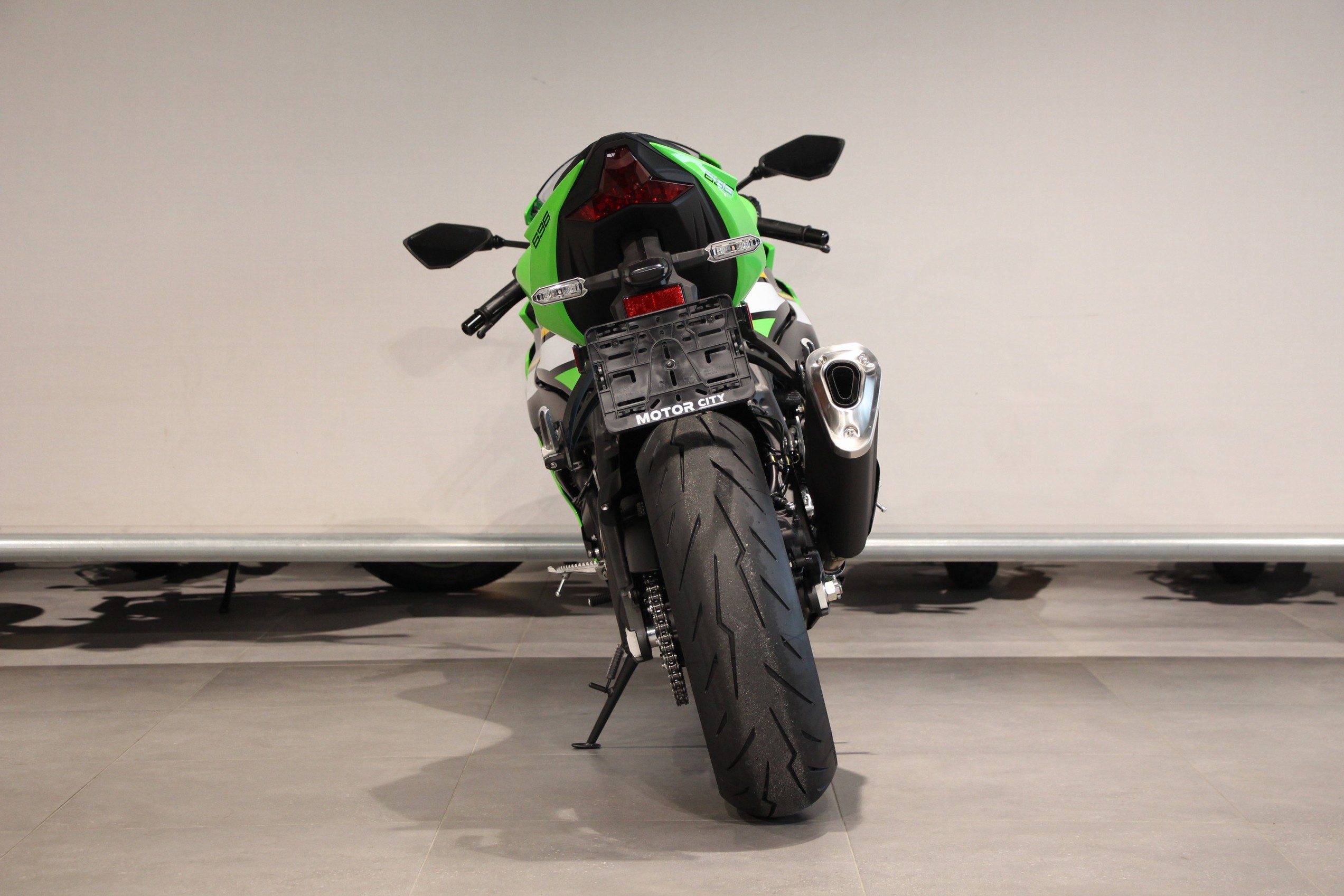 KAWASAKI - ZX-6 R