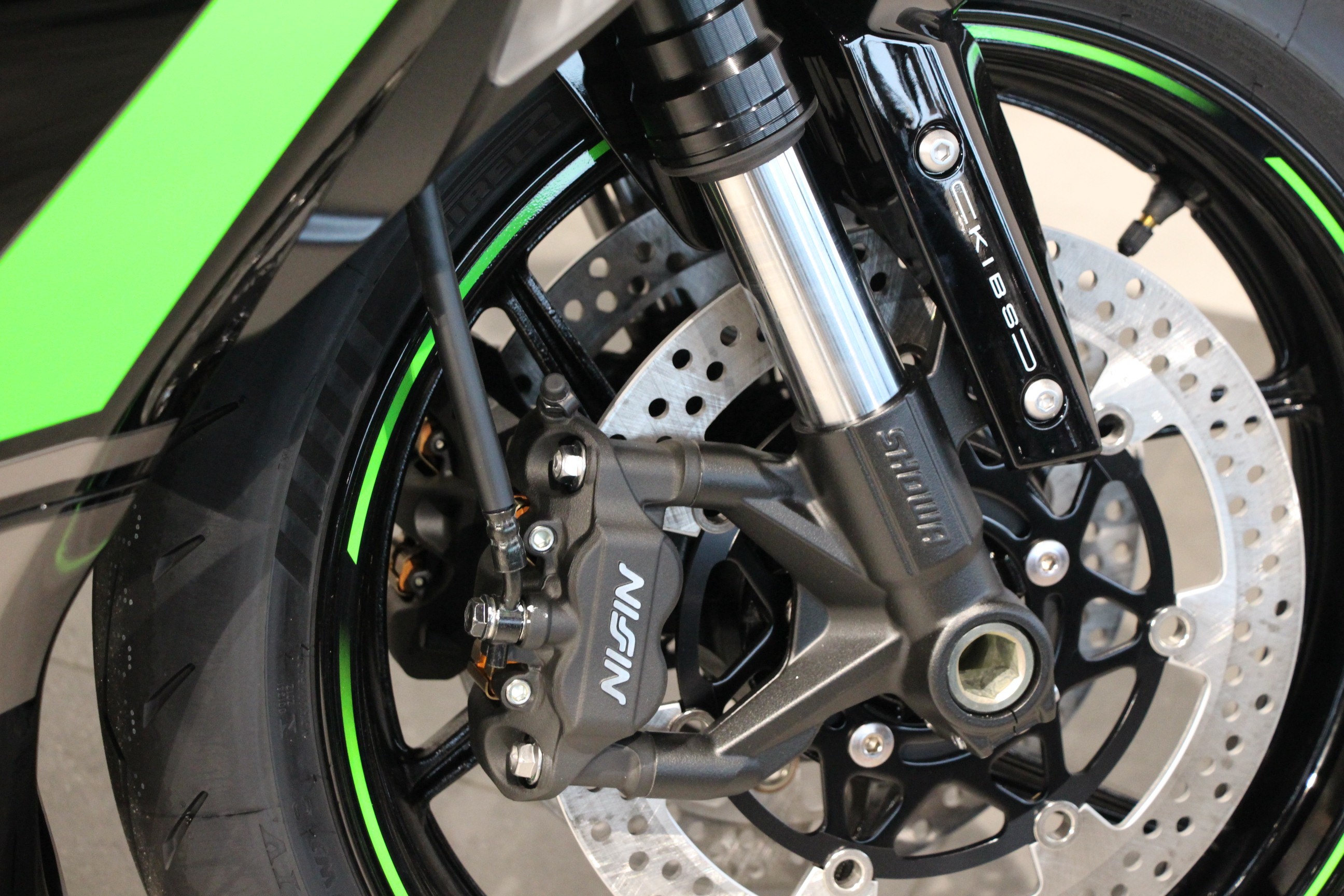 KAWASAKI - ZX-6 R