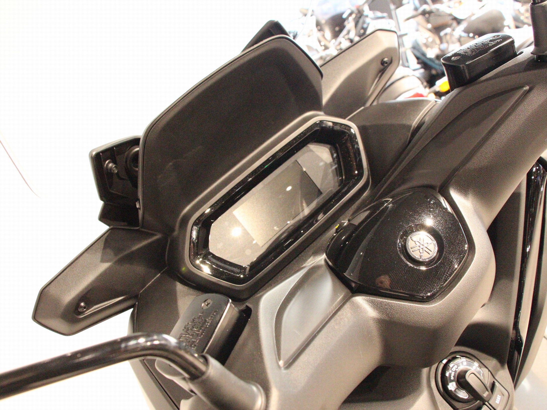 YAMAHA - X MAX 300