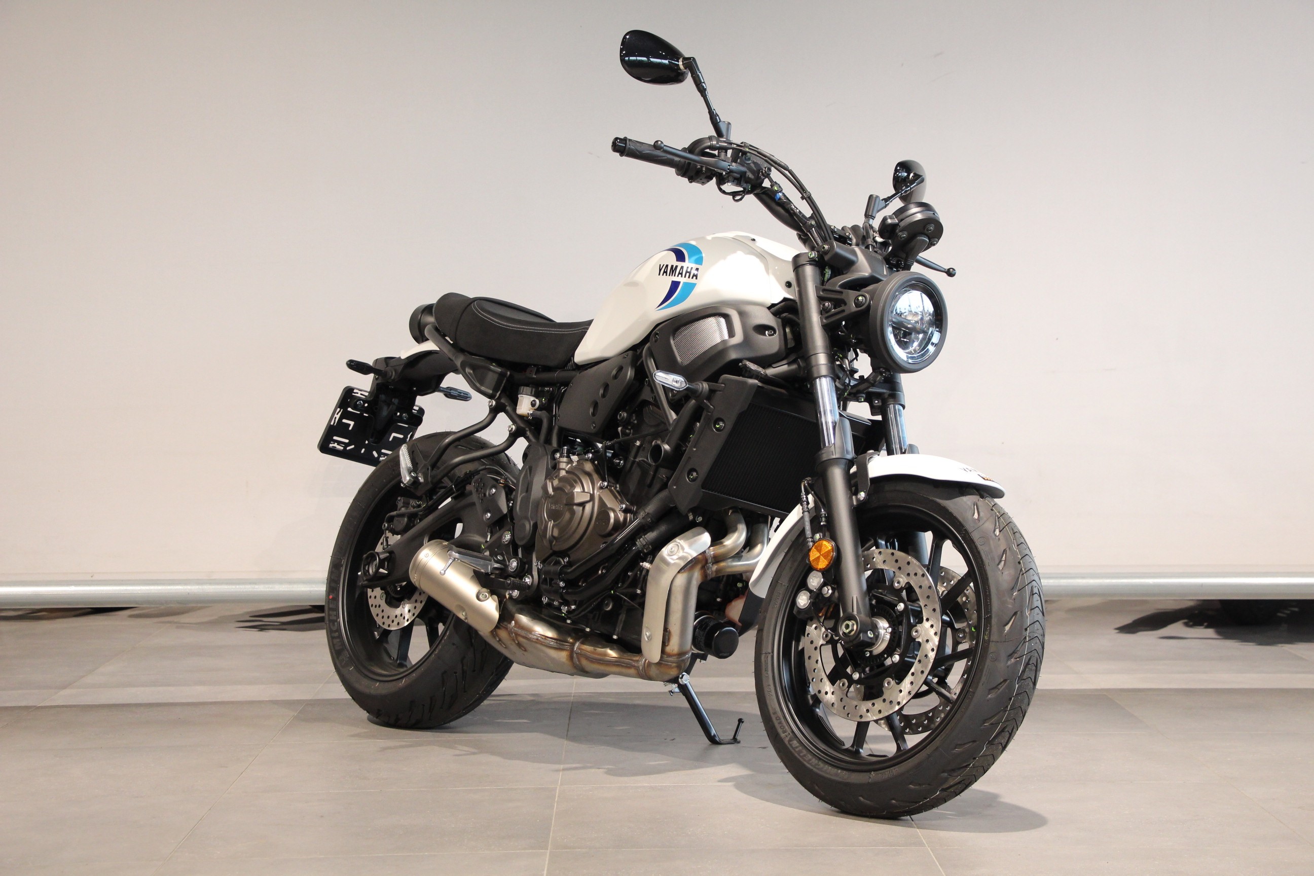 YAMAHA - XSR 700 ABS