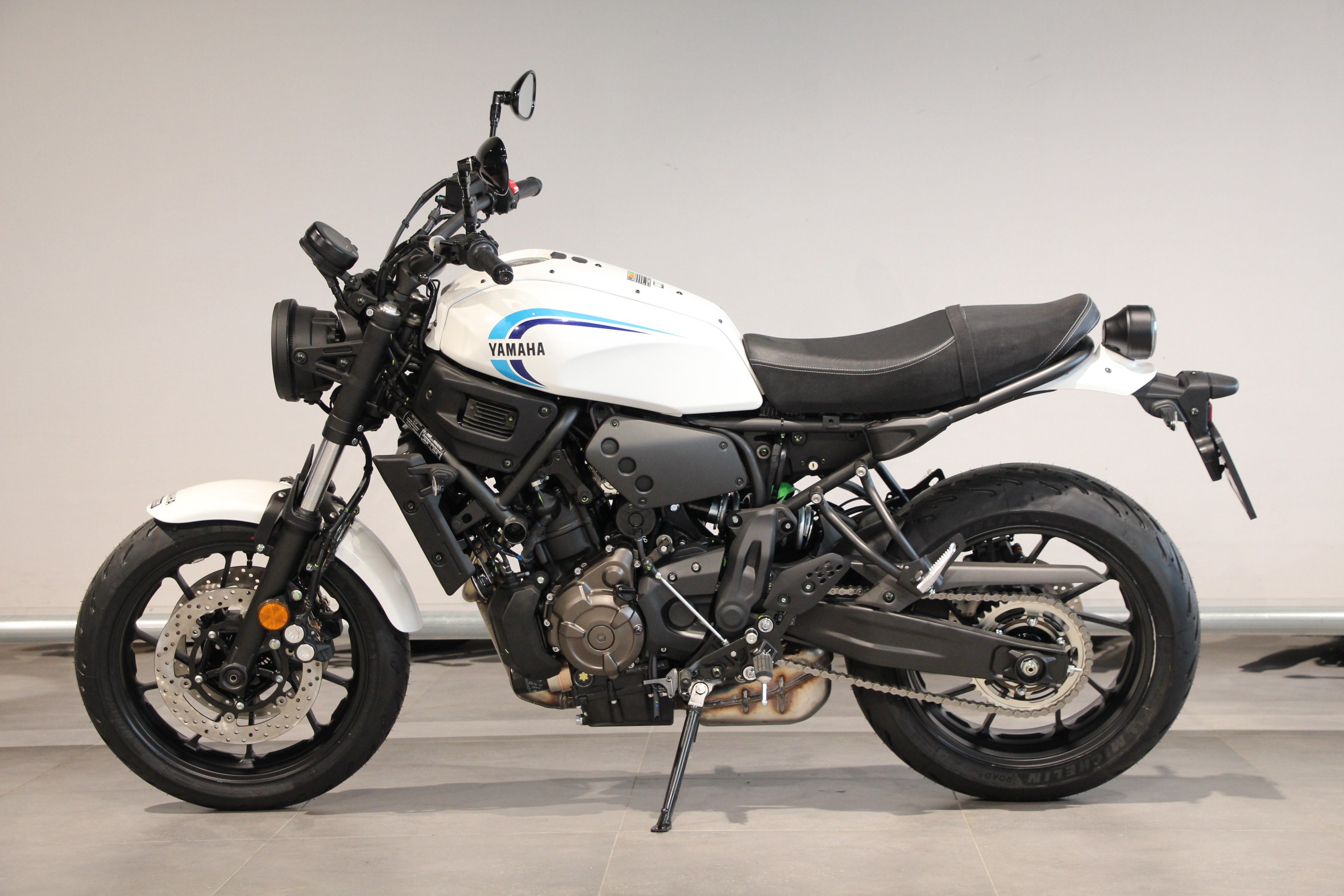YAMAHA - XSR 700 ABS
