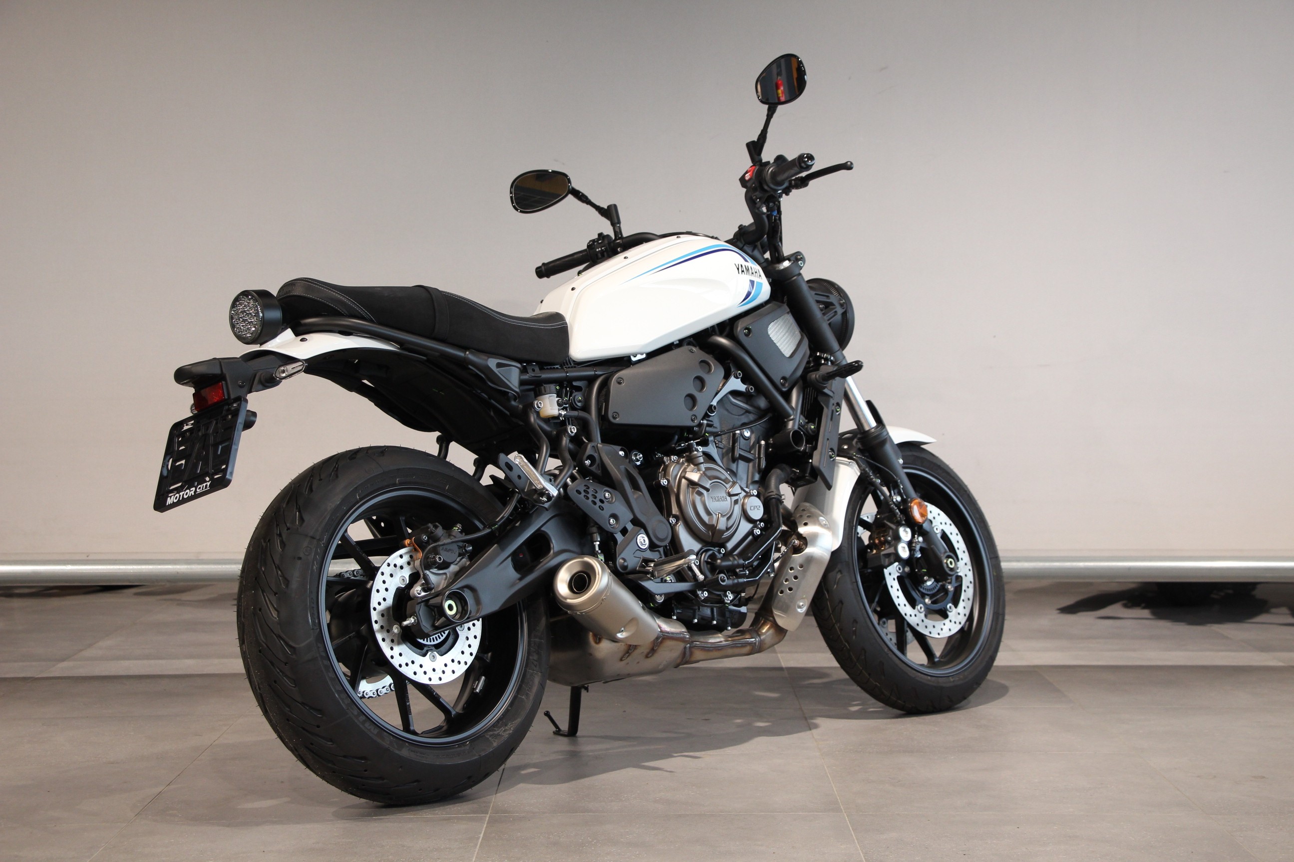 YAMAHA - XSR 700 ABS