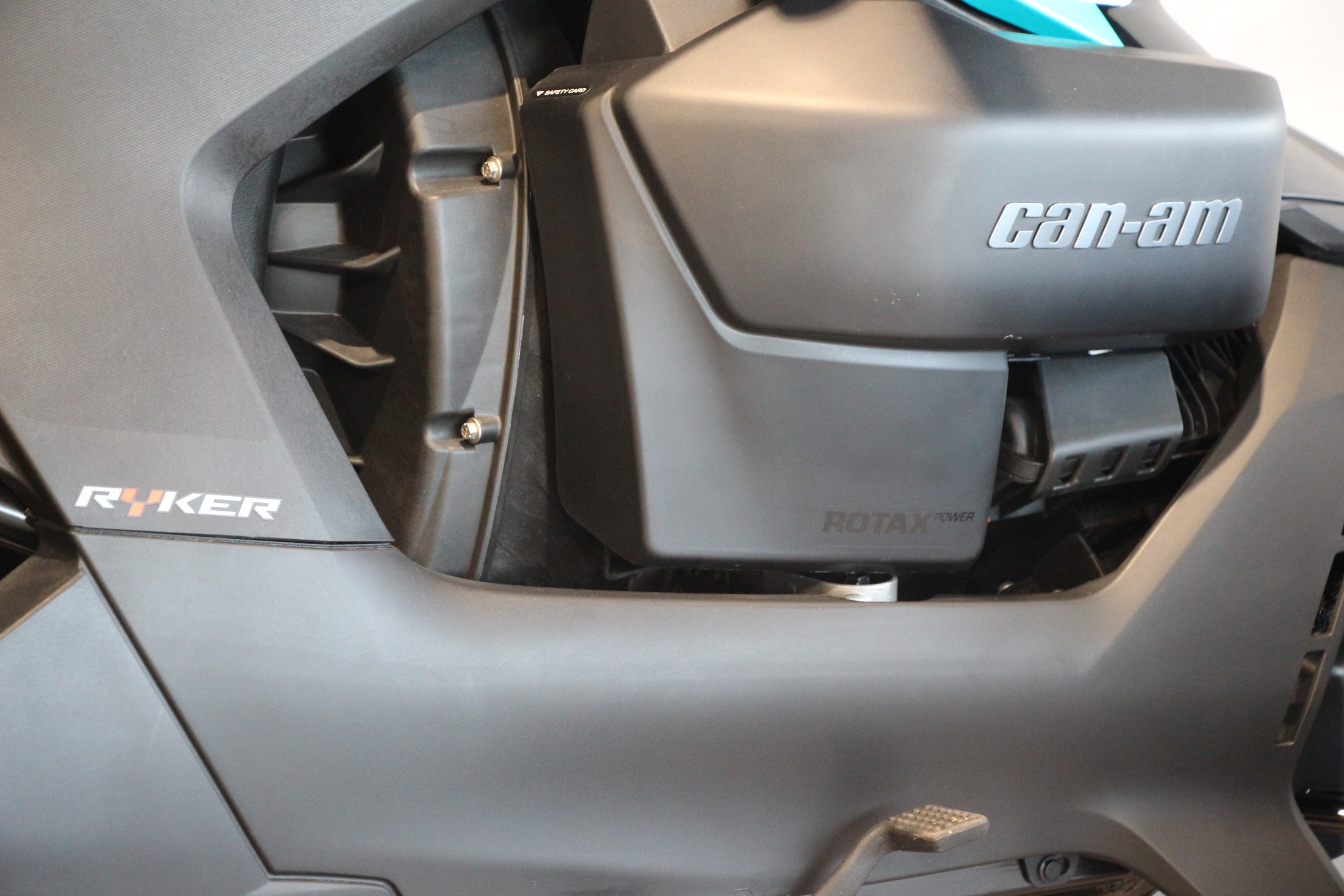 CAN-AM - RYKER 900 EXTRA VEEL VOORDEEL