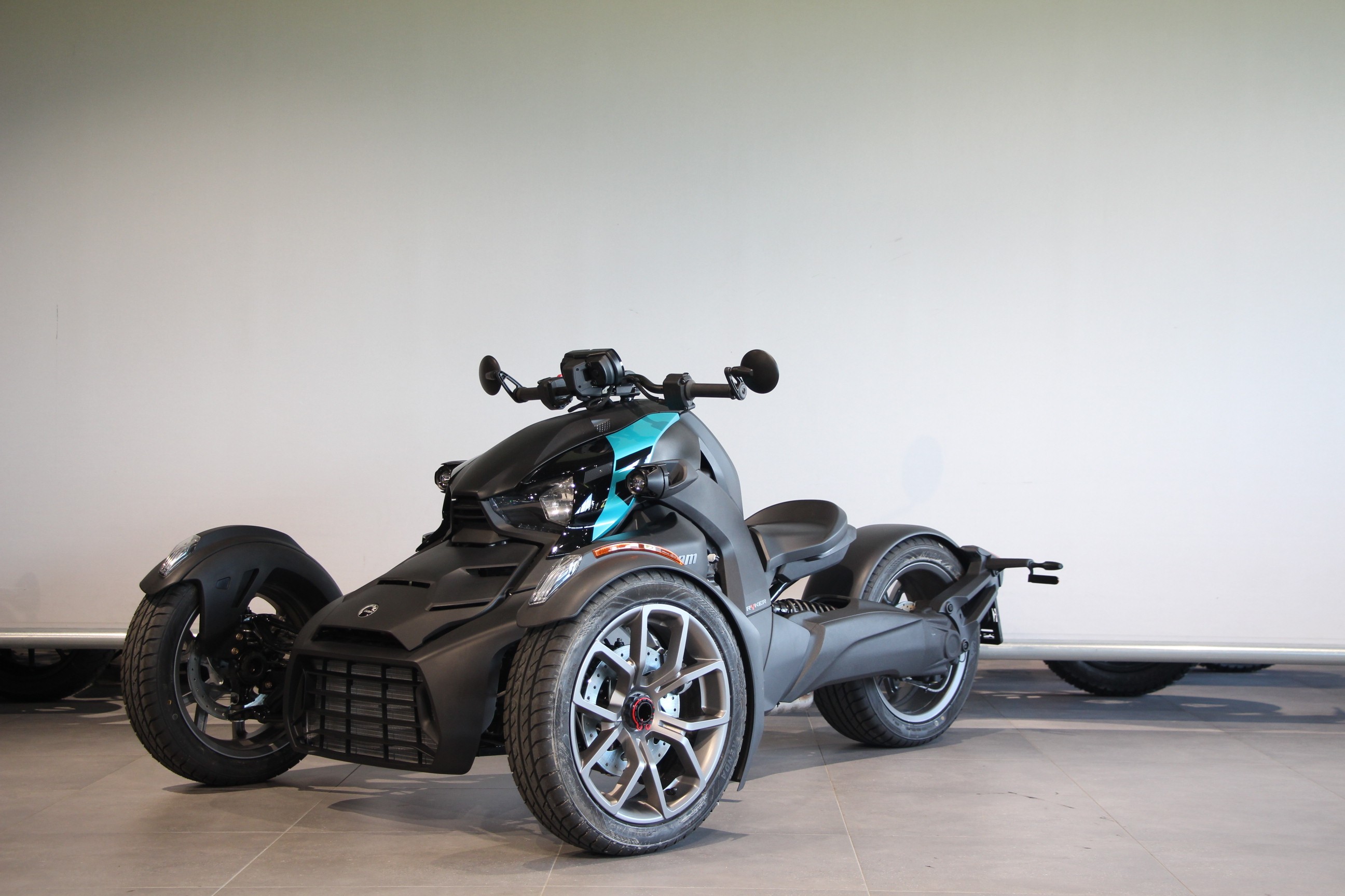 CAN-AM - RYKER 900 EXTRA VEEL VOORDEEL