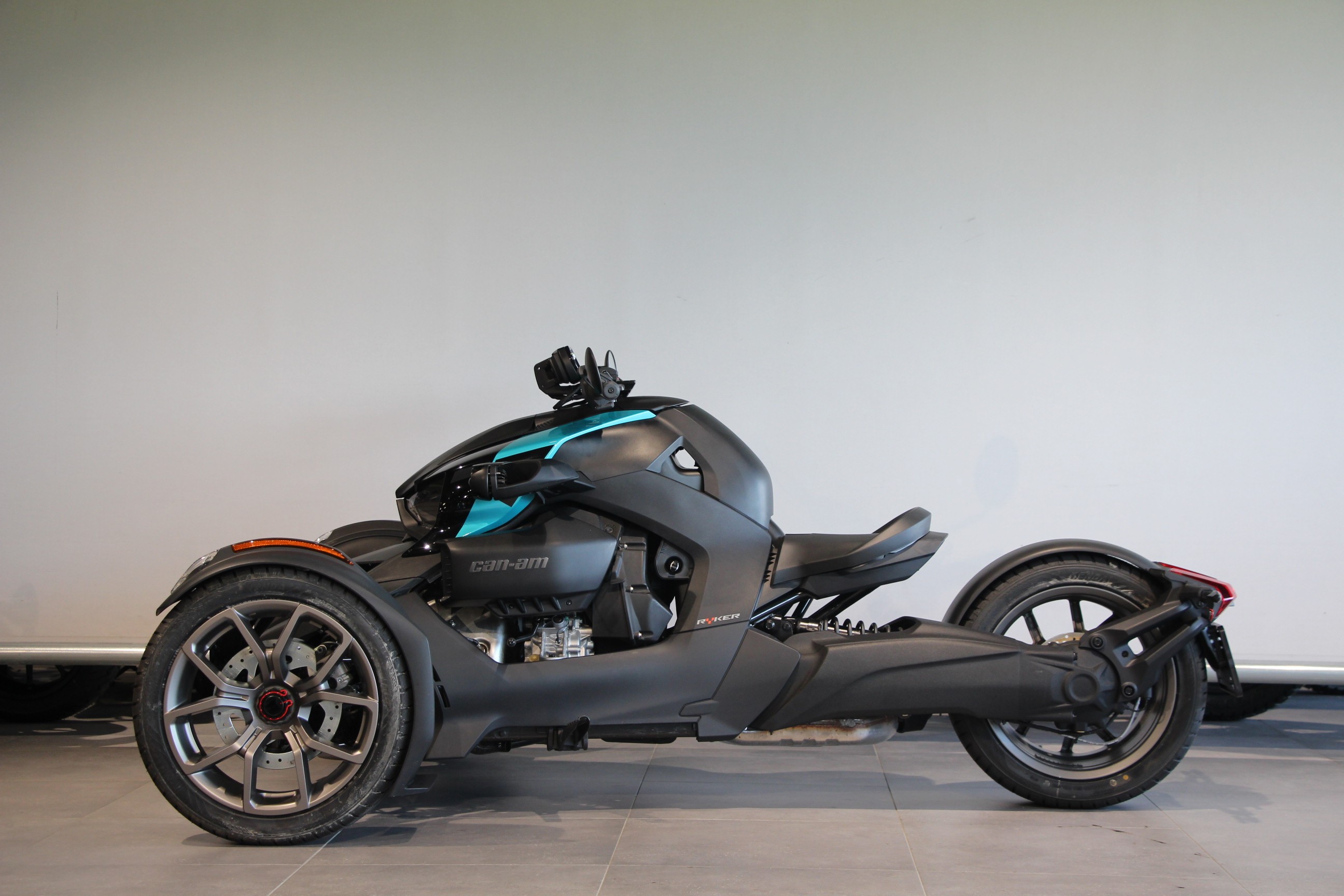 CAN-AM - RYKER 900 EXTRA VEEL VOORDEEL