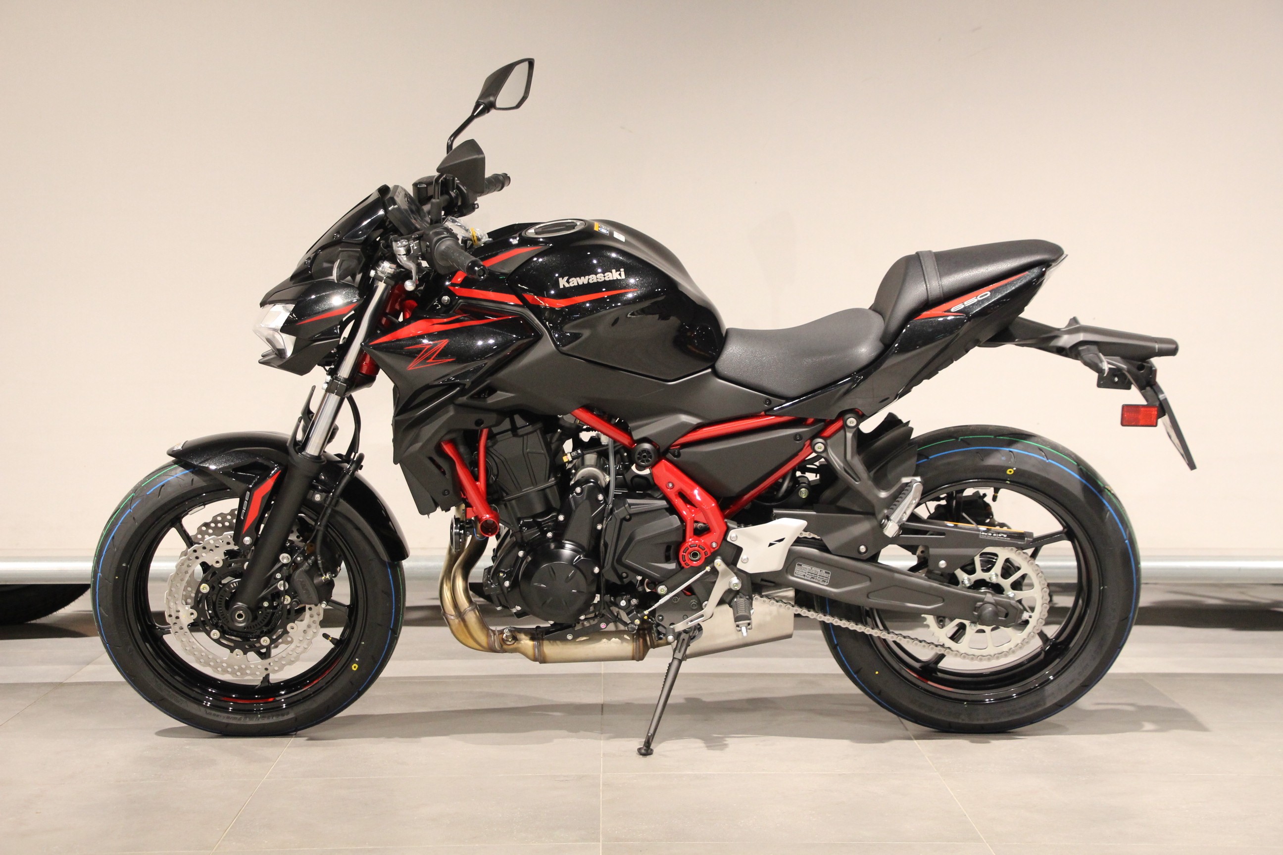 KAWASAKI - Z 650