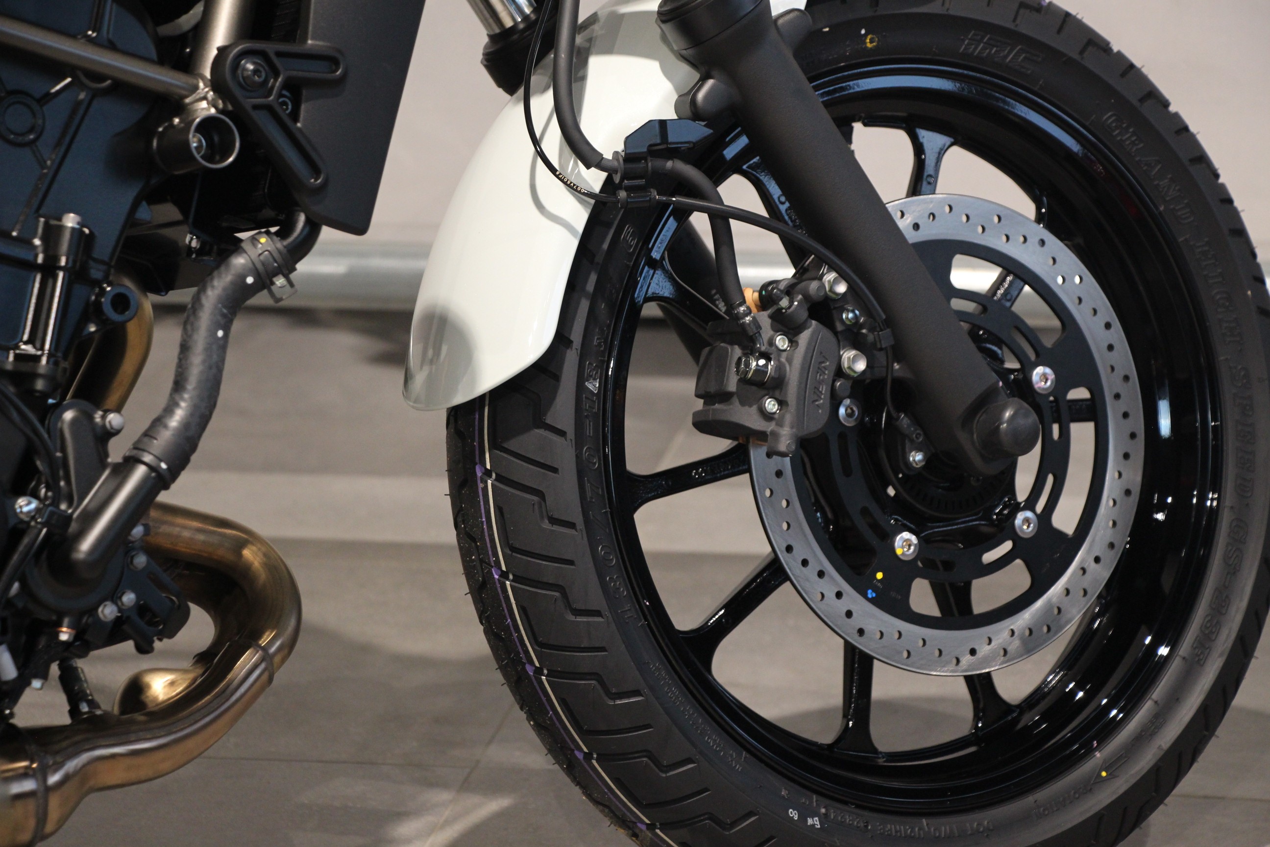 KAWASAKI - ELIMINATOR 500