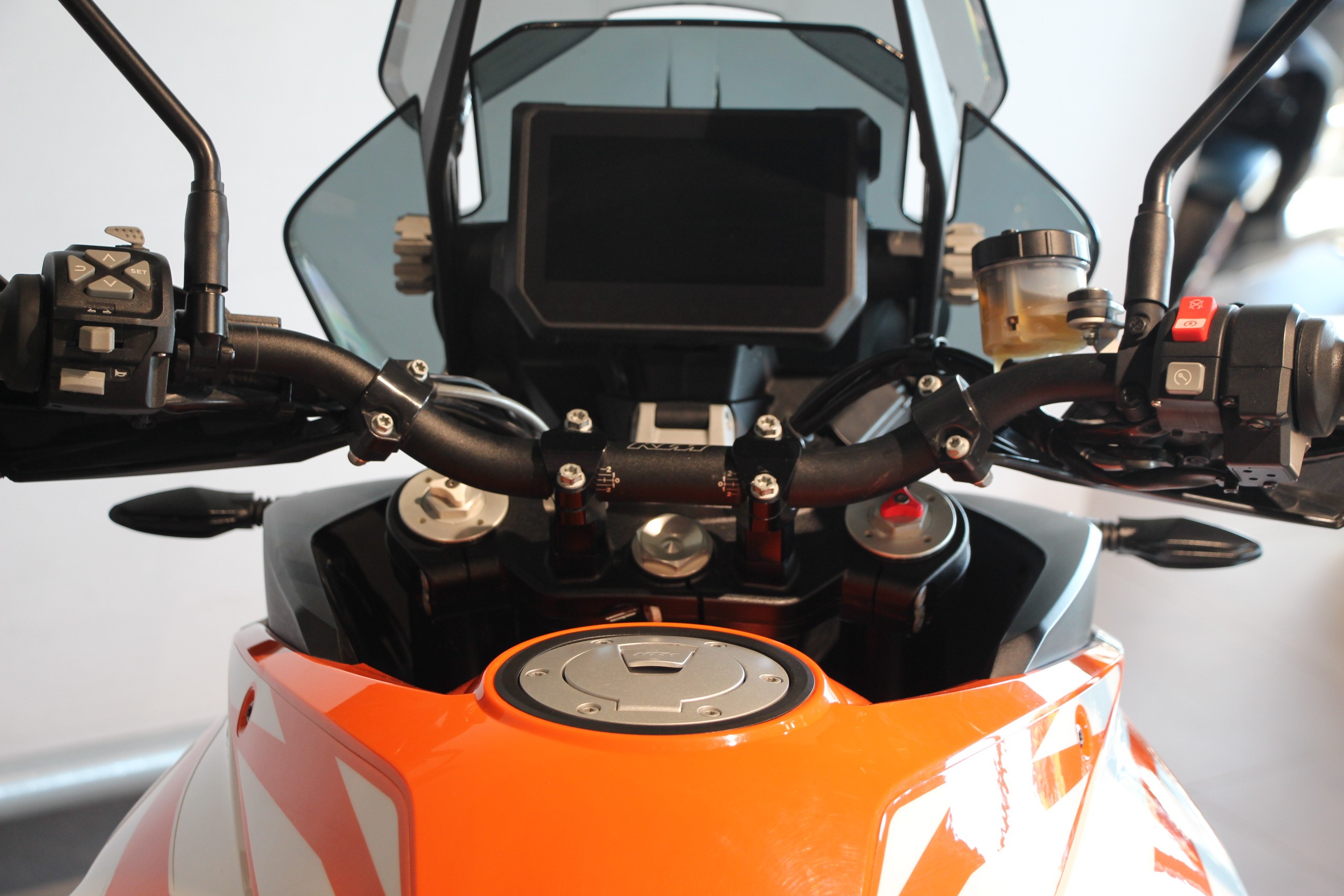 KTM - 1290 SUPER ADVENTURE R