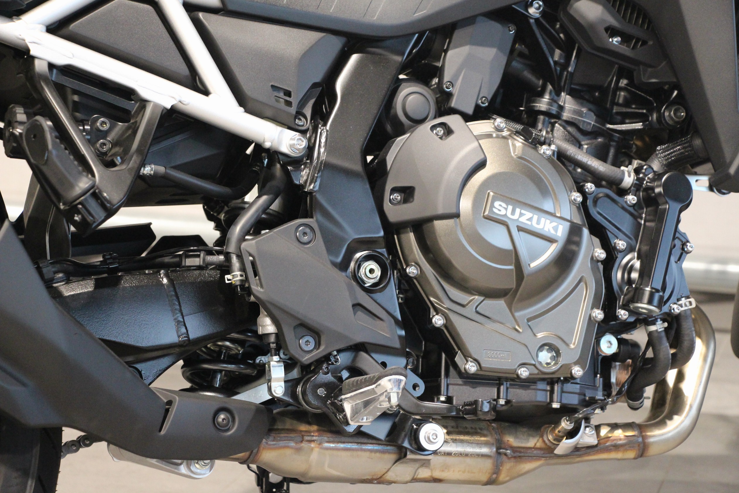 SUZUKI - V-STROM 800