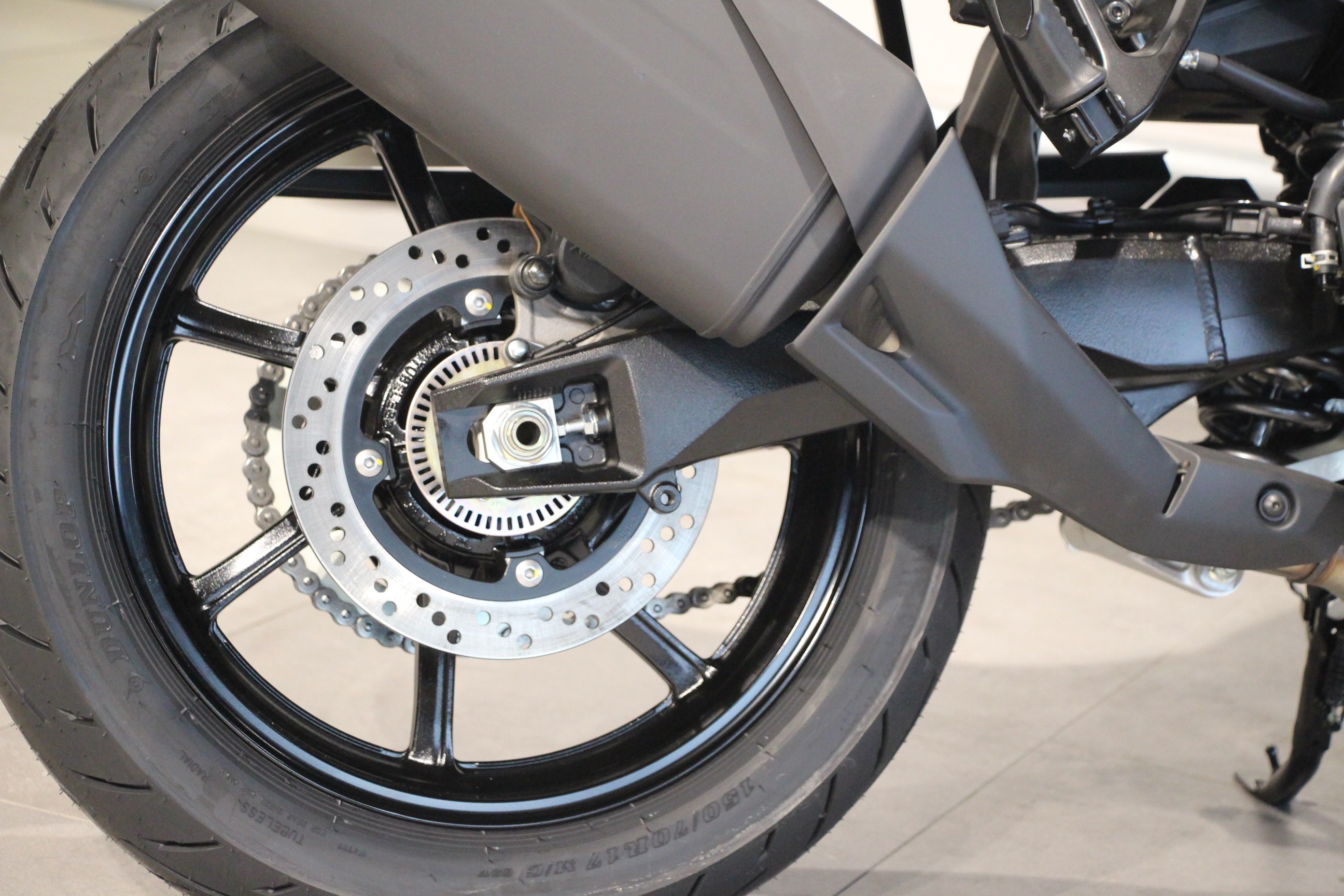 SUZUKI - V-STROM 800