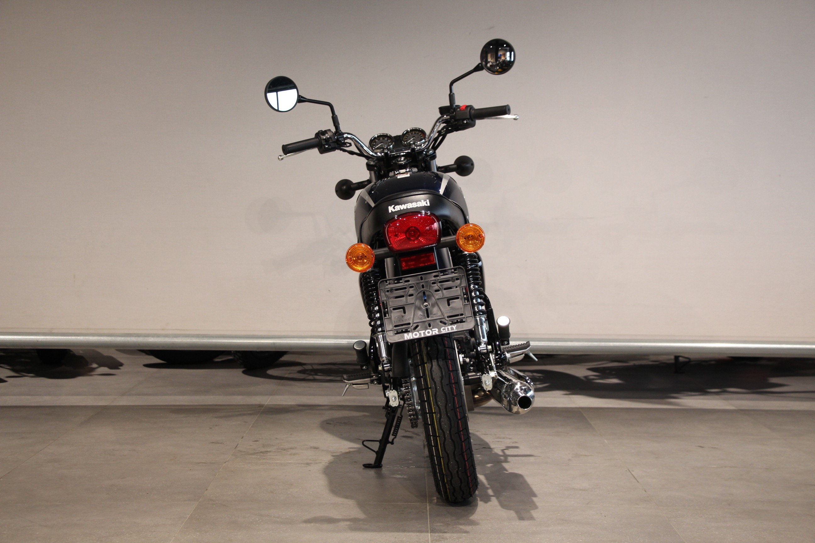 KAWASAKI - W 230