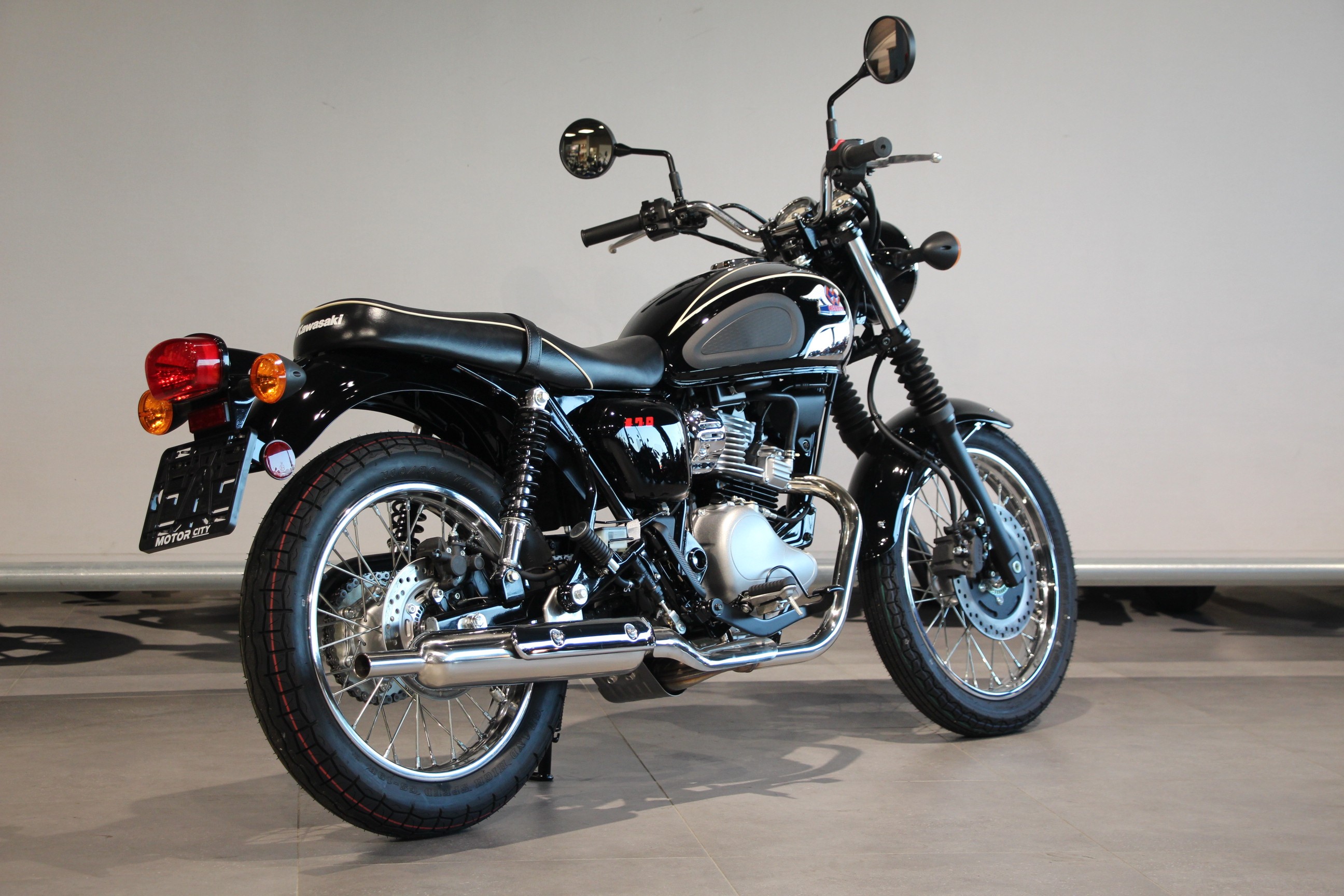 KAWASAKI - MEGURO S1