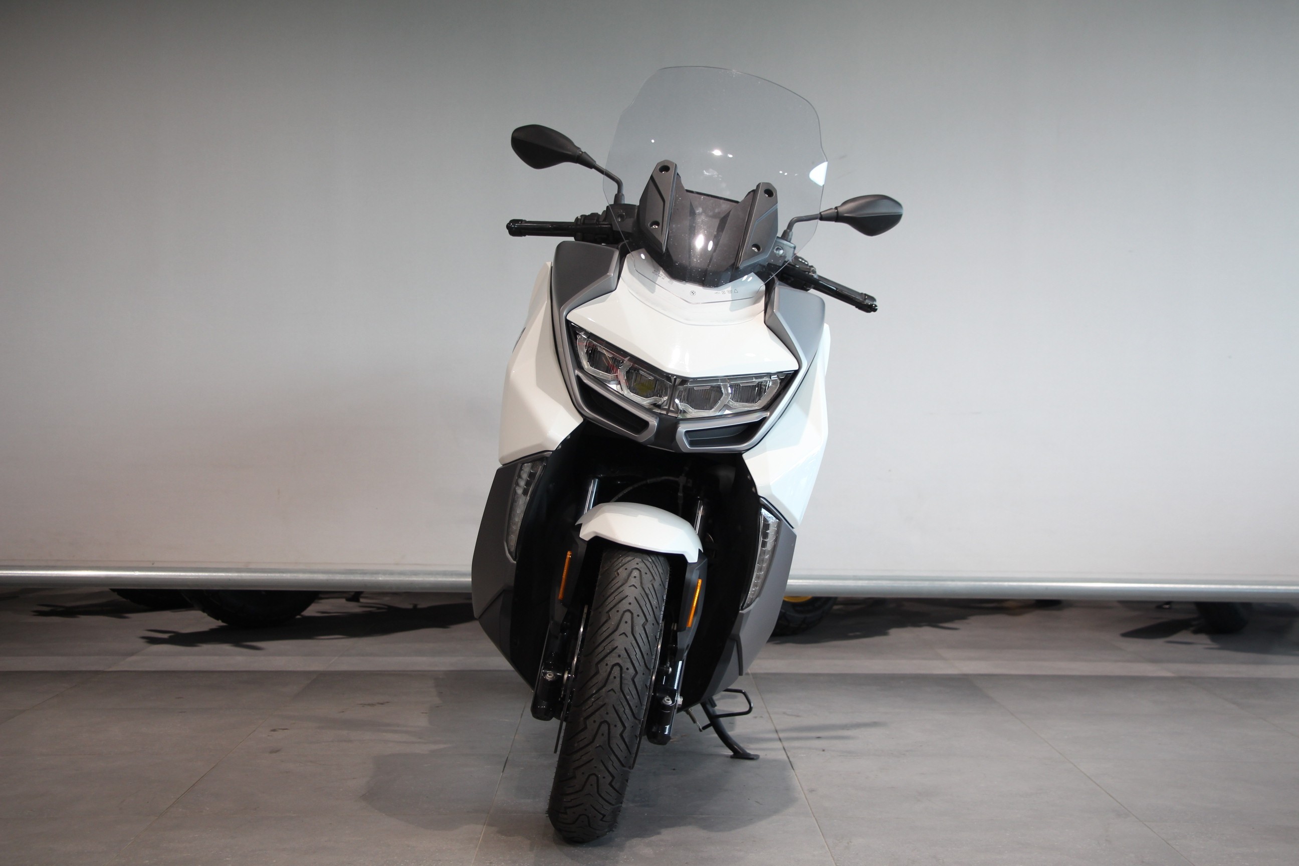 BMW - C 400 GT
