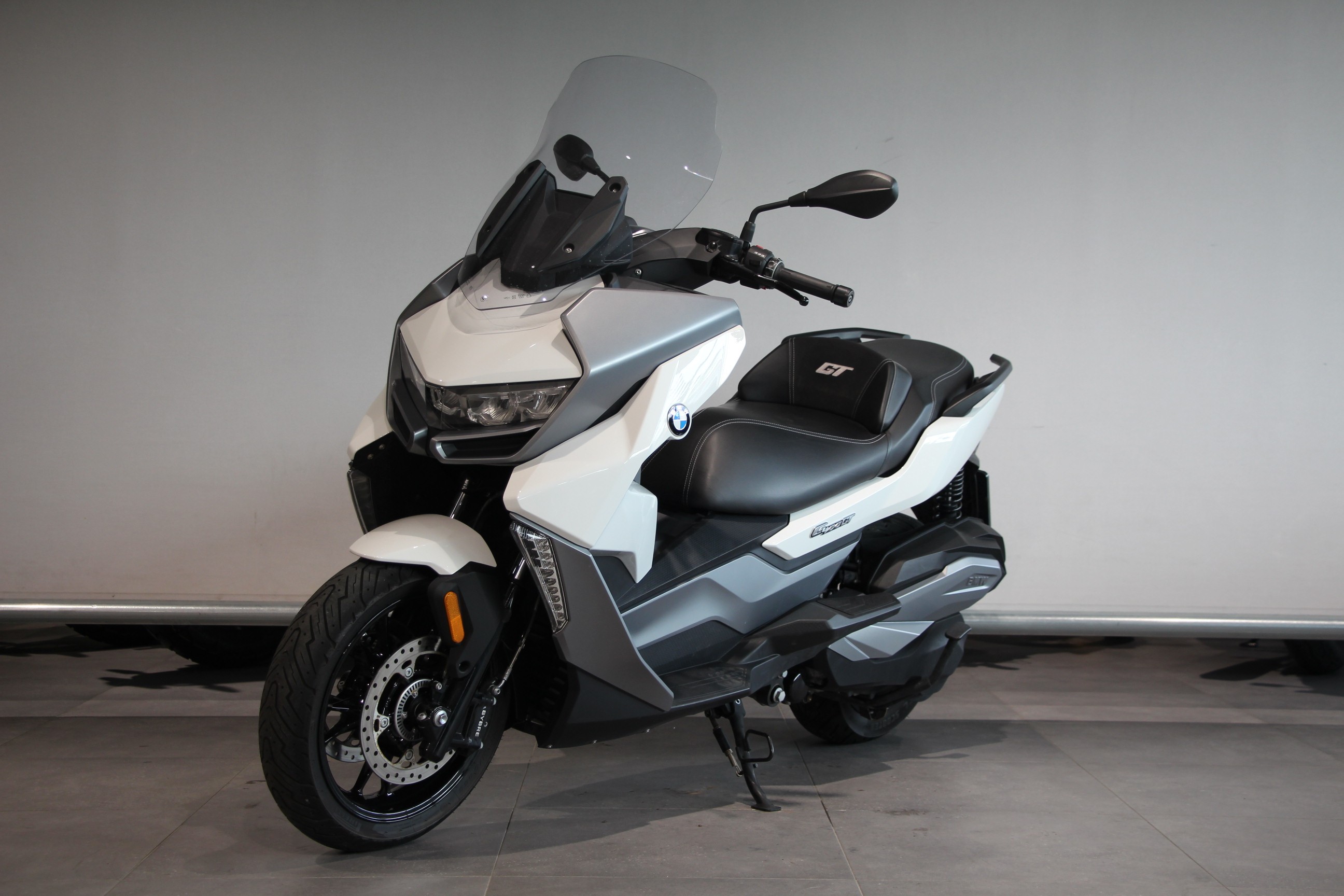 BMW - C 400 GT