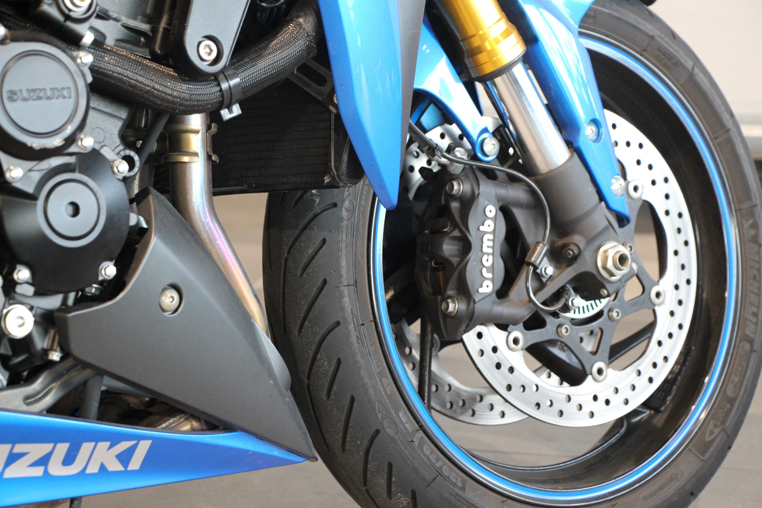 SUZUKI - GSX-S 1000 ABS