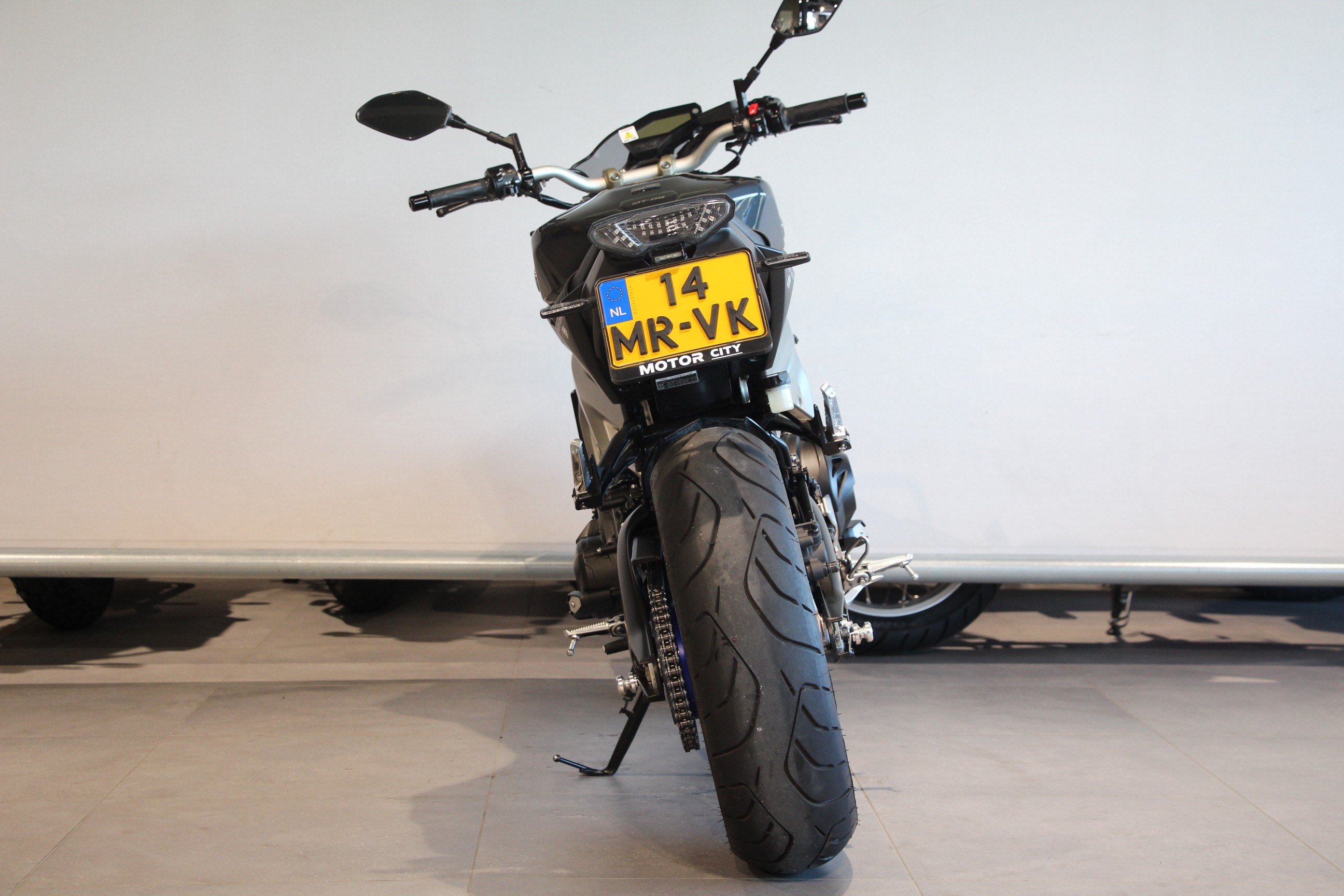 YAMAHA - MT-09 ABS