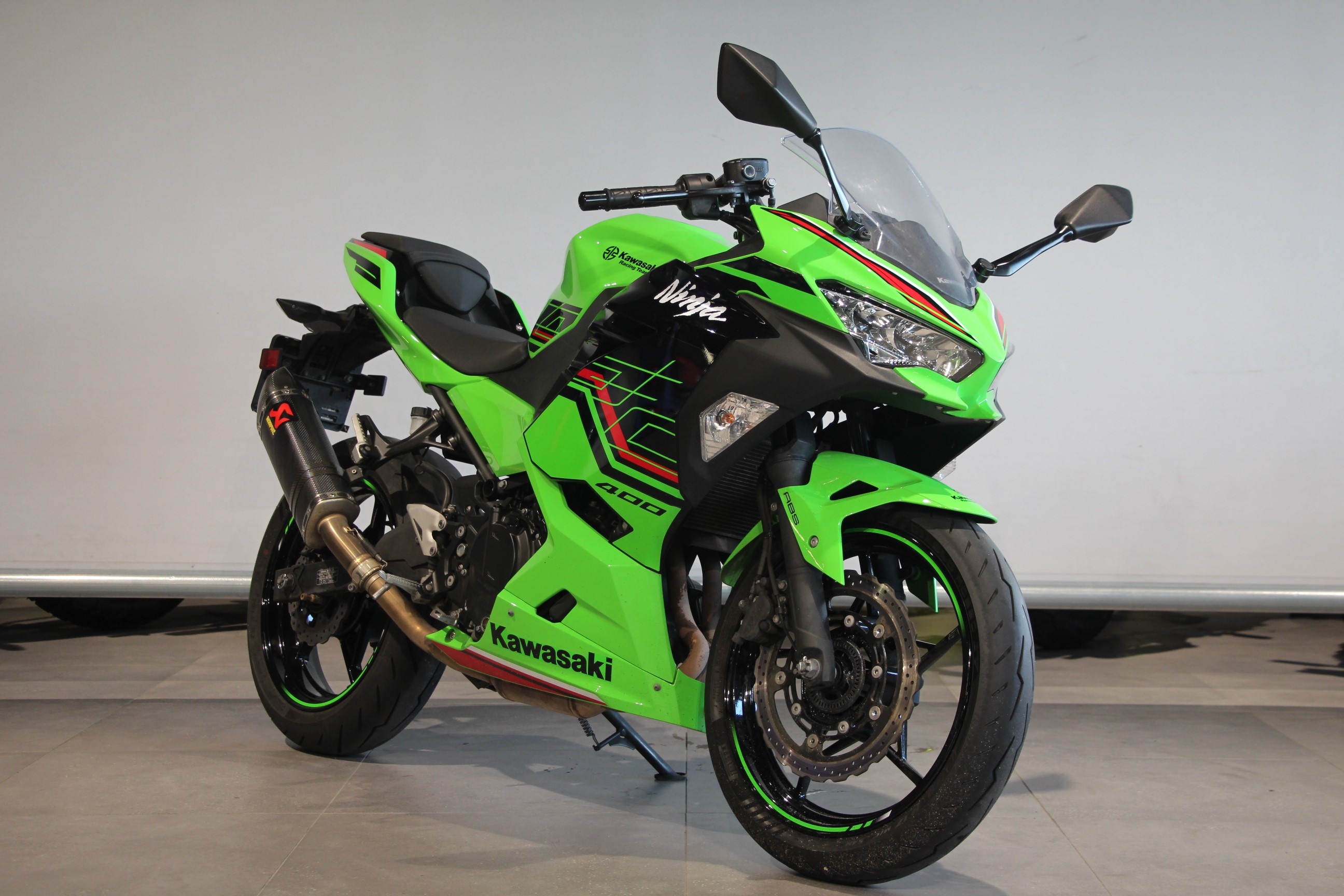 KAWASAKI - NINJA 400