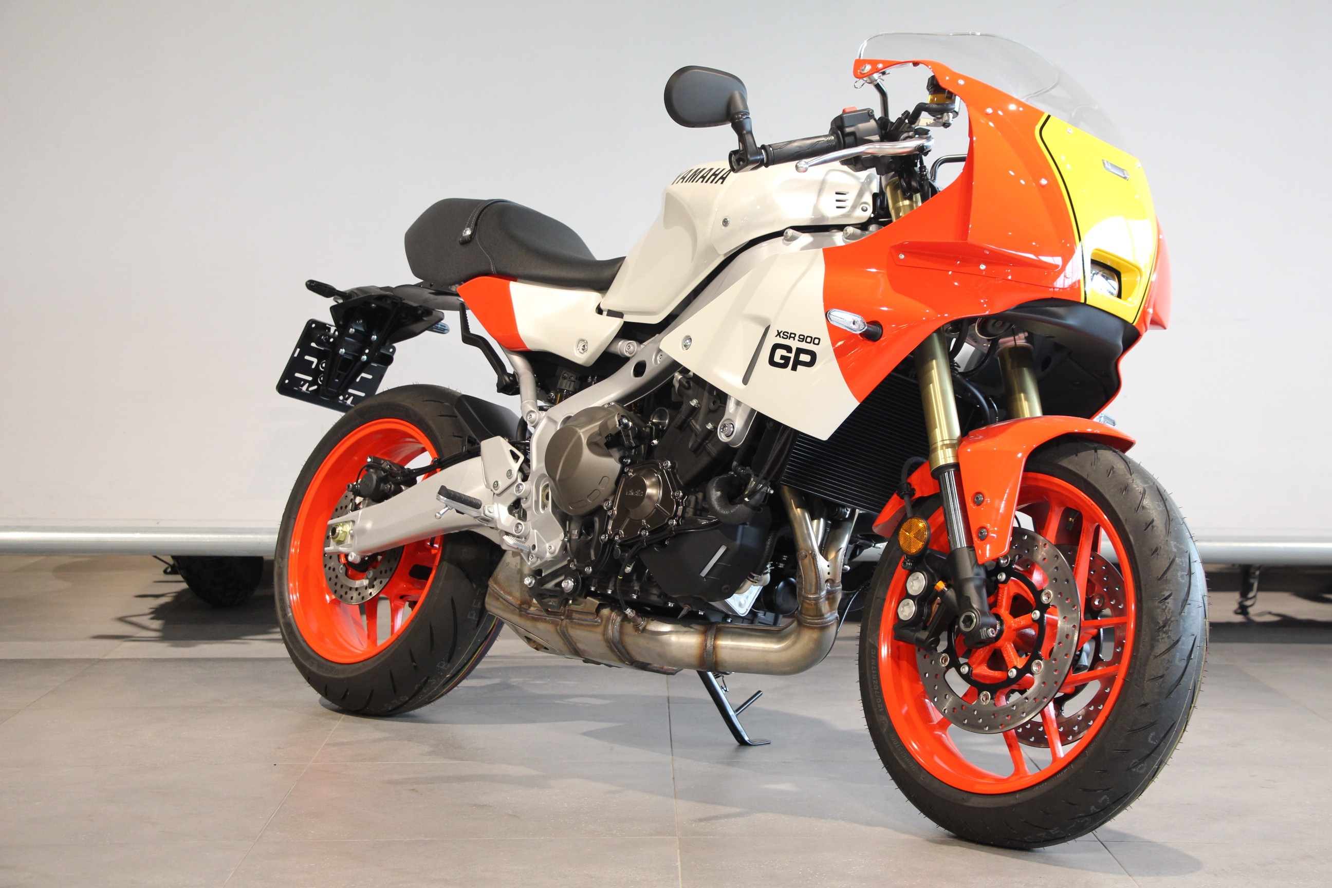 YAMAHA - XSR 900 GP