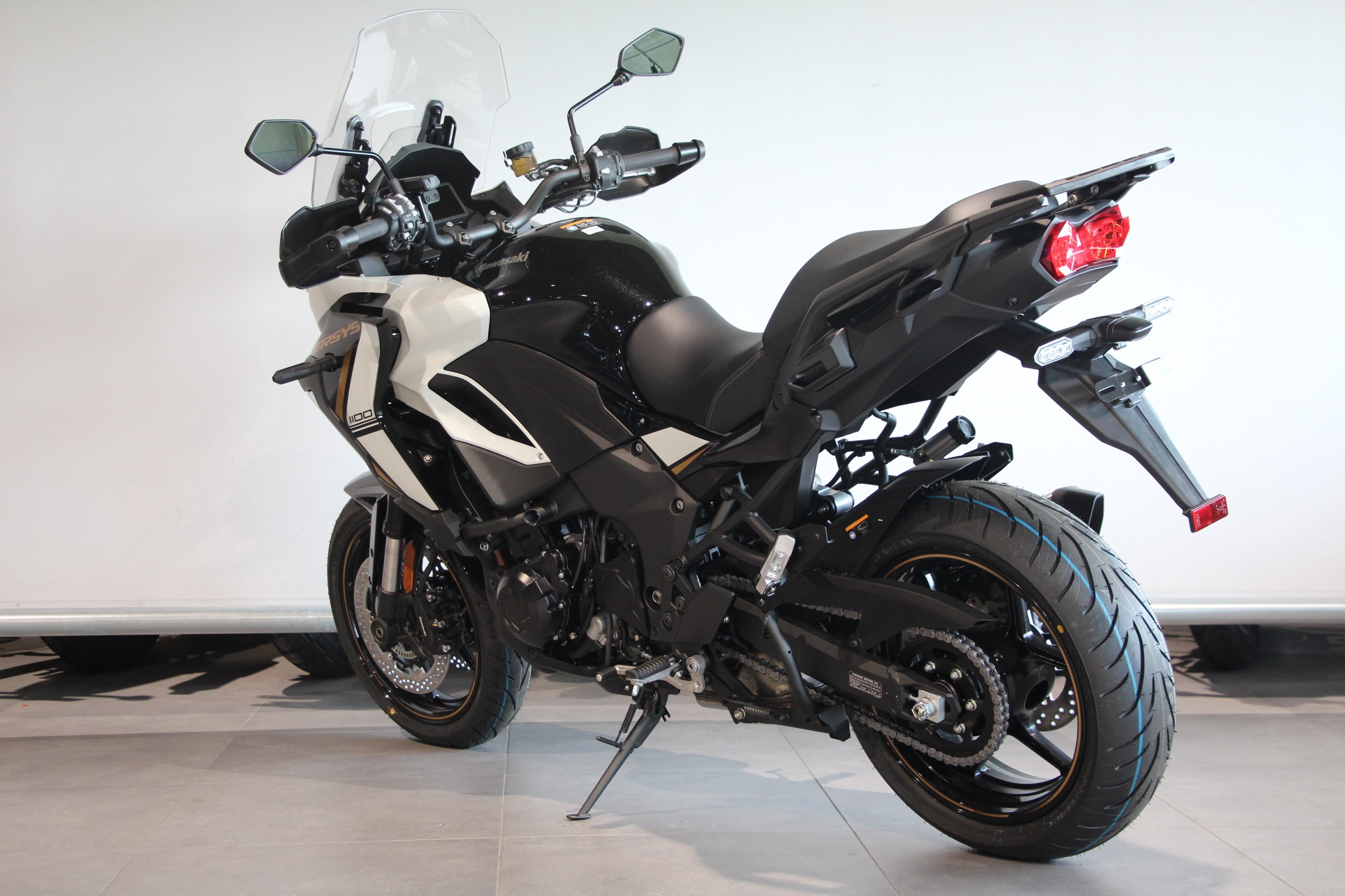 KAWASAKI - VERSYS 1100 S