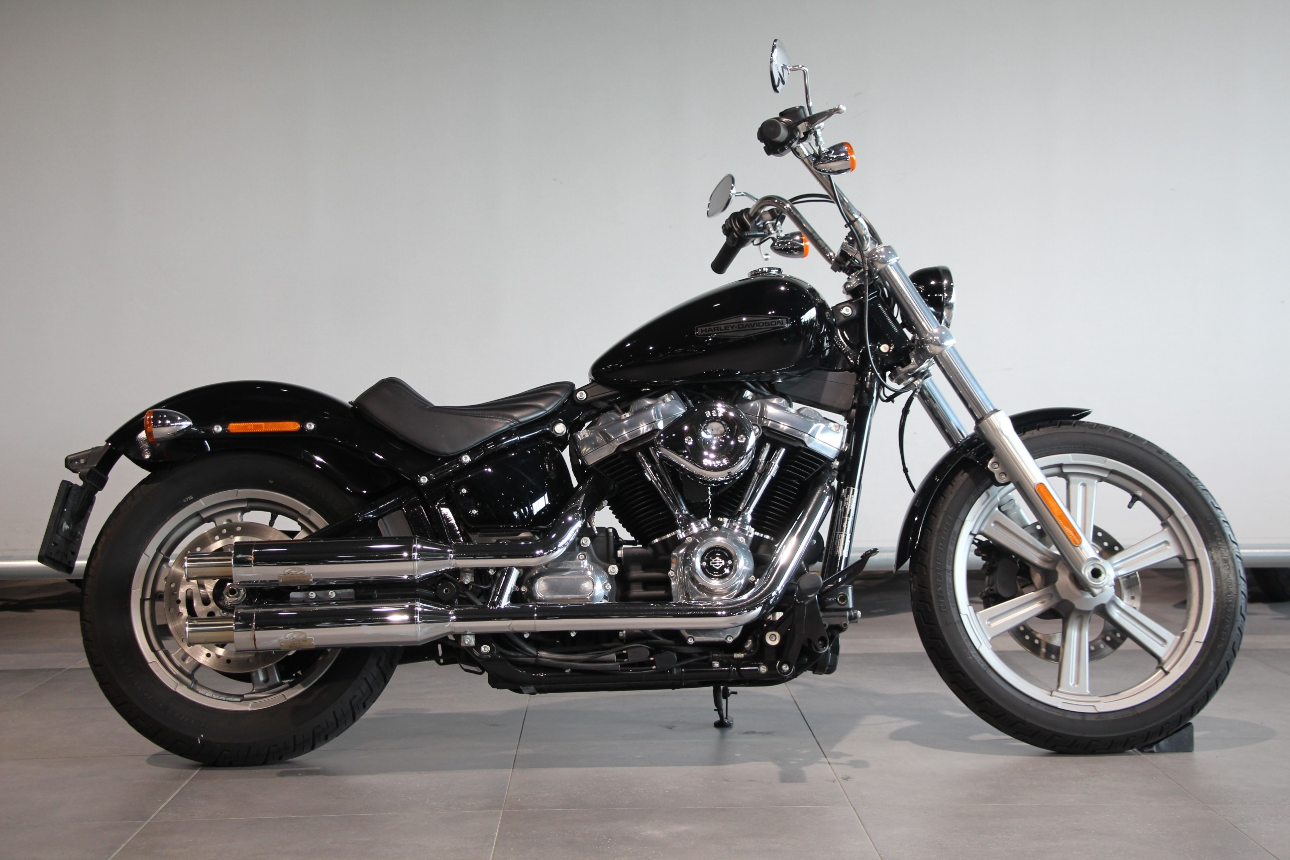 HARLEY-DAVIDSON - SOFTTAIL STANDARD