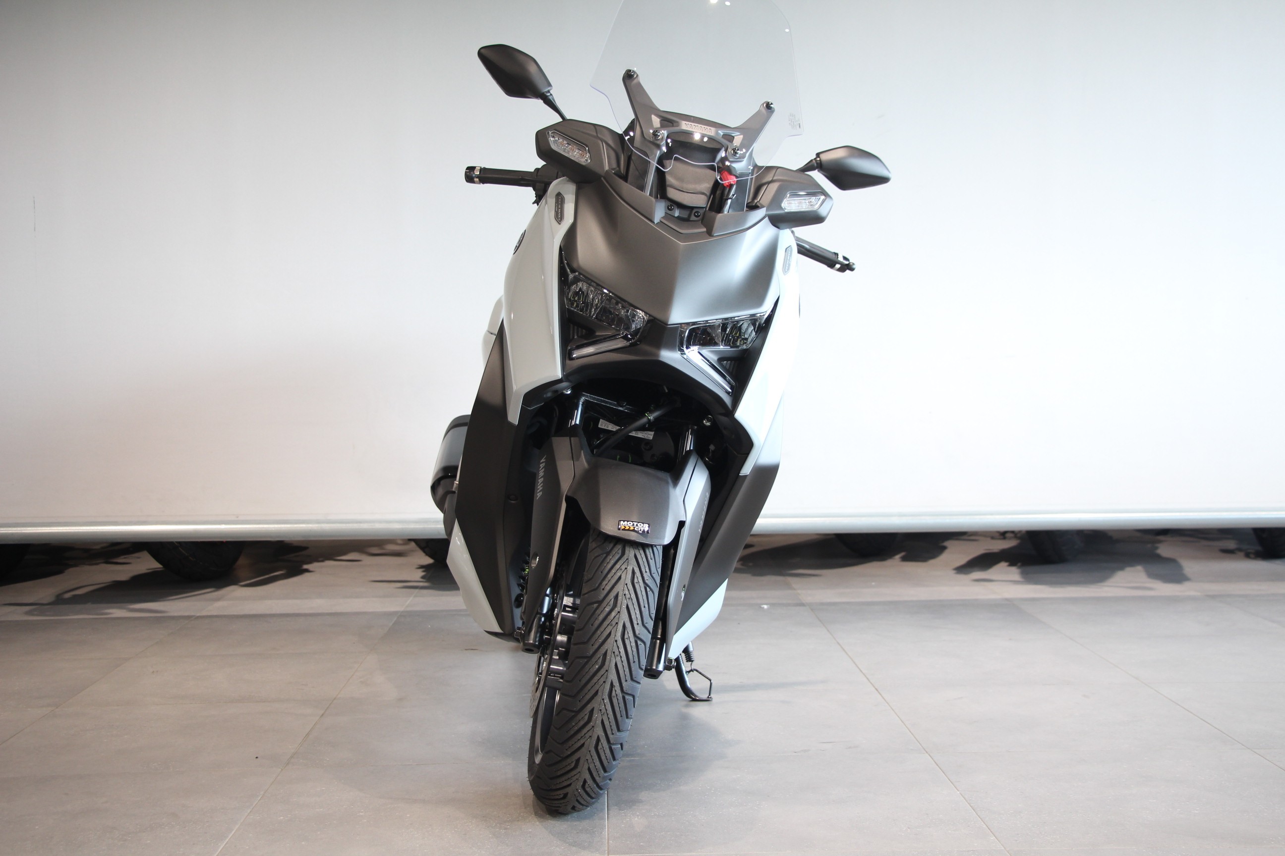 YAMAHA - X MAX 300 TECHMAX +