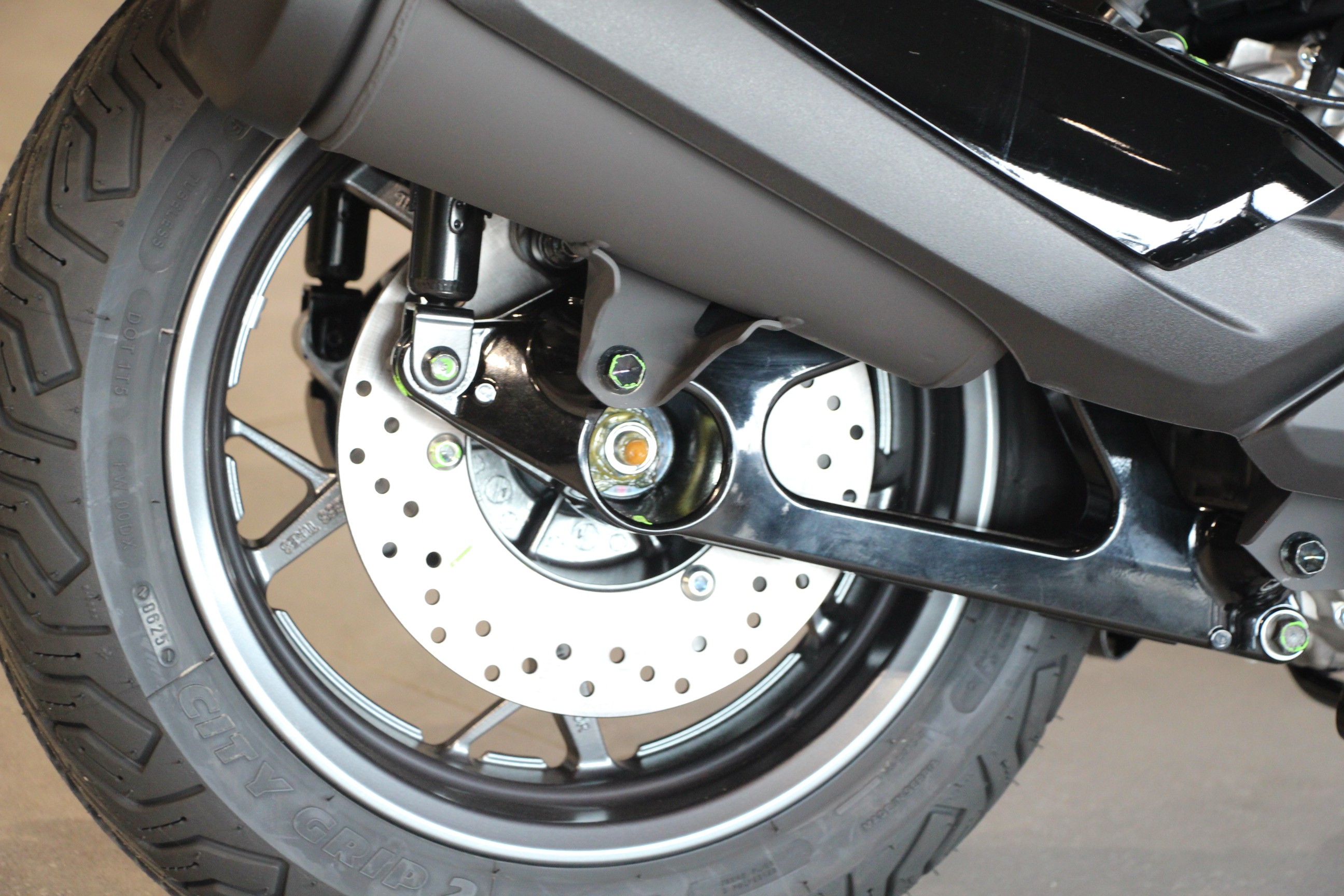 YAMAHA - X MAX 300 TECHMAX +