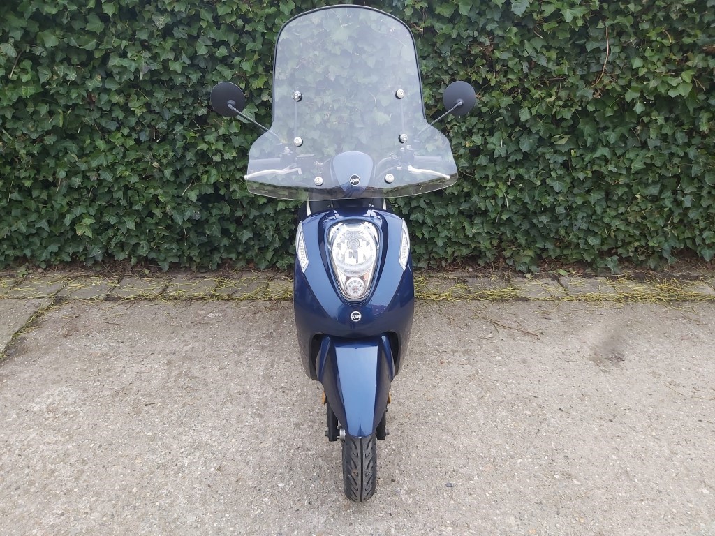 SYM Mio 50 i 45 km/h