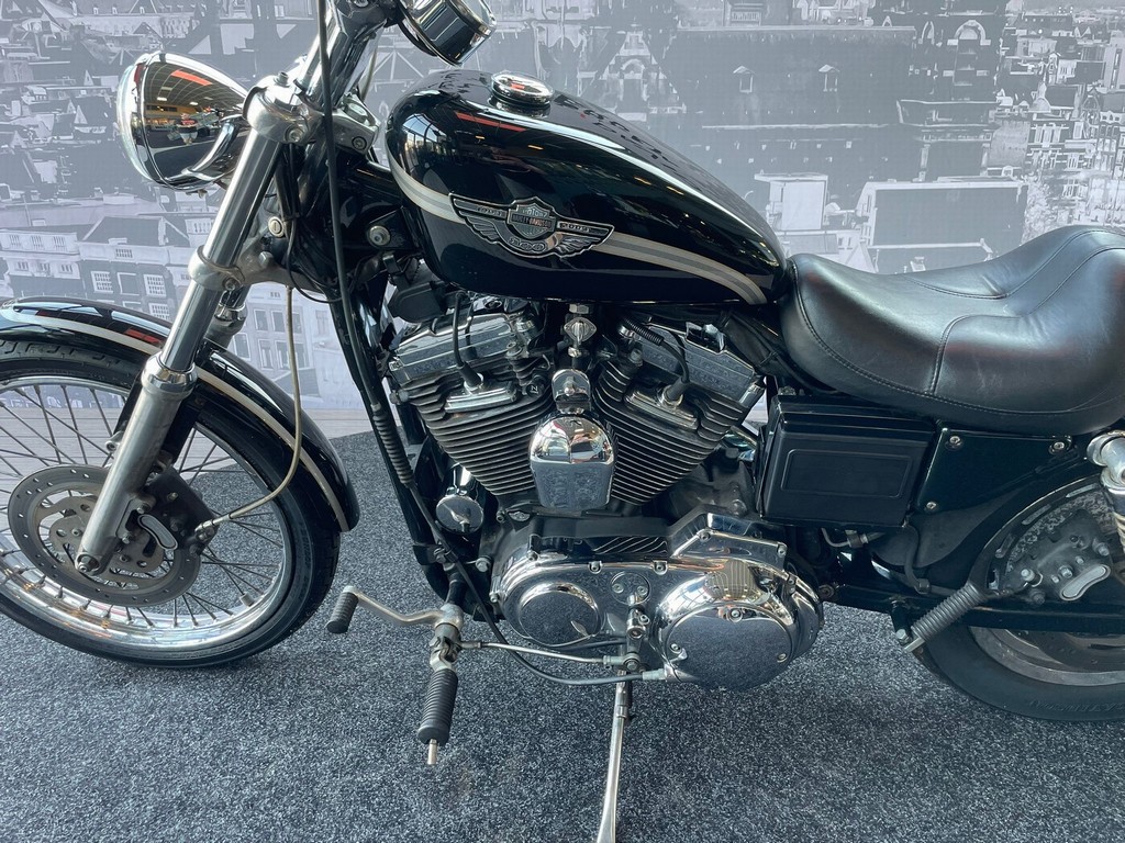 HARLEY-DAVIDSON - XL1200C