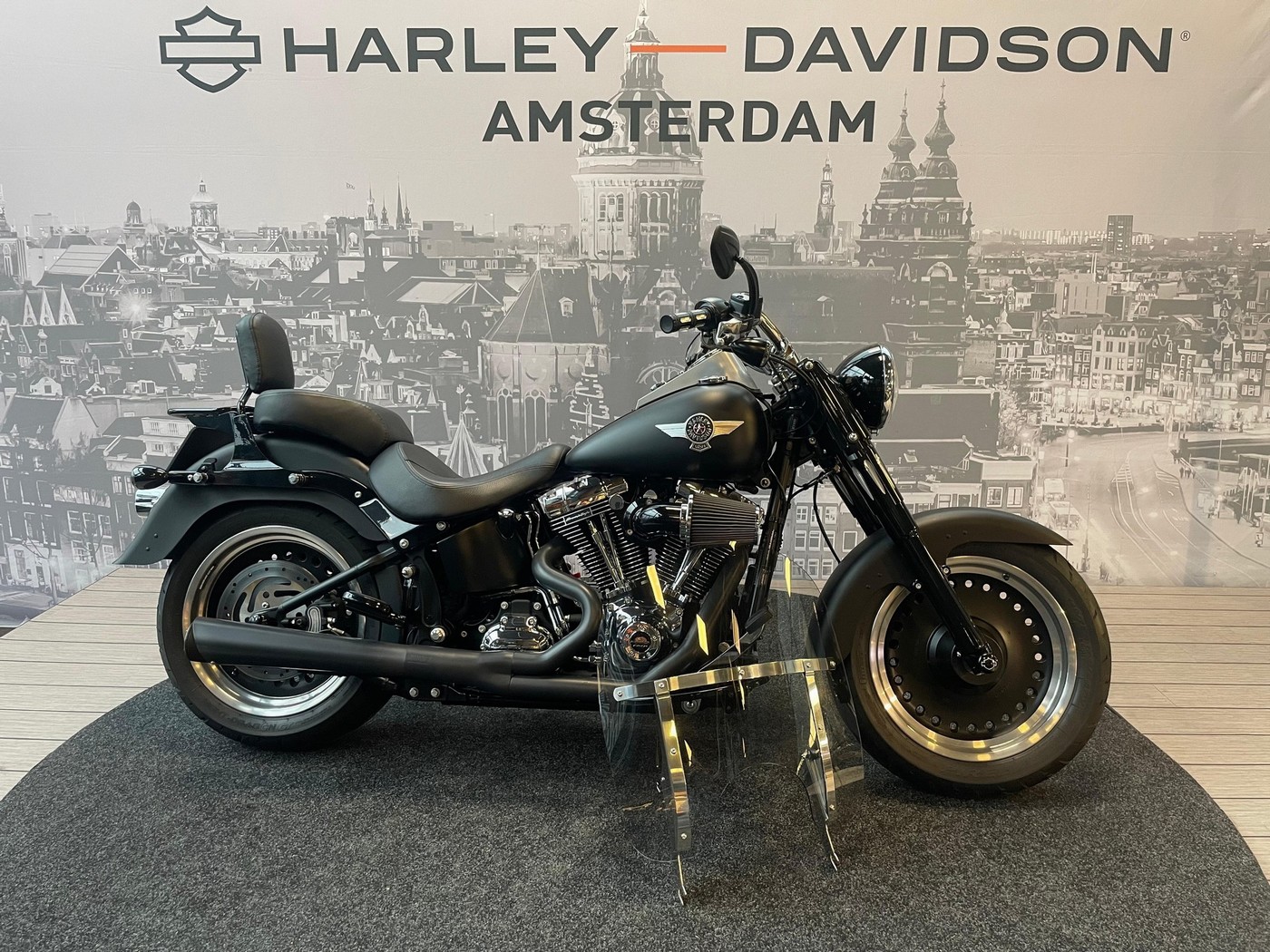 HARLEY-DAVIDSON - FLSTF Fat Boy 120R
