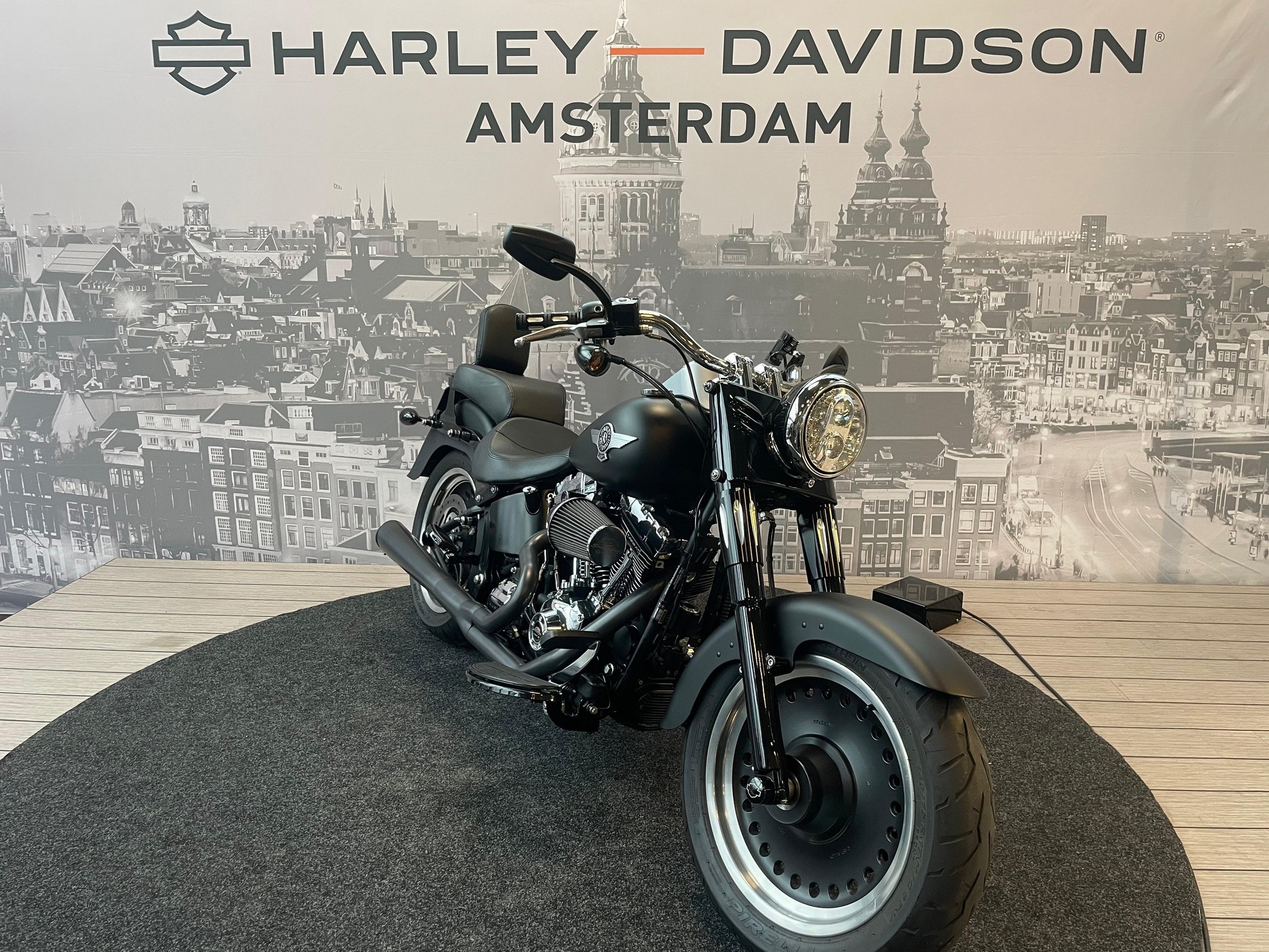 HARLEY-DAVIDSON - FLSTF Fat Boy 120R