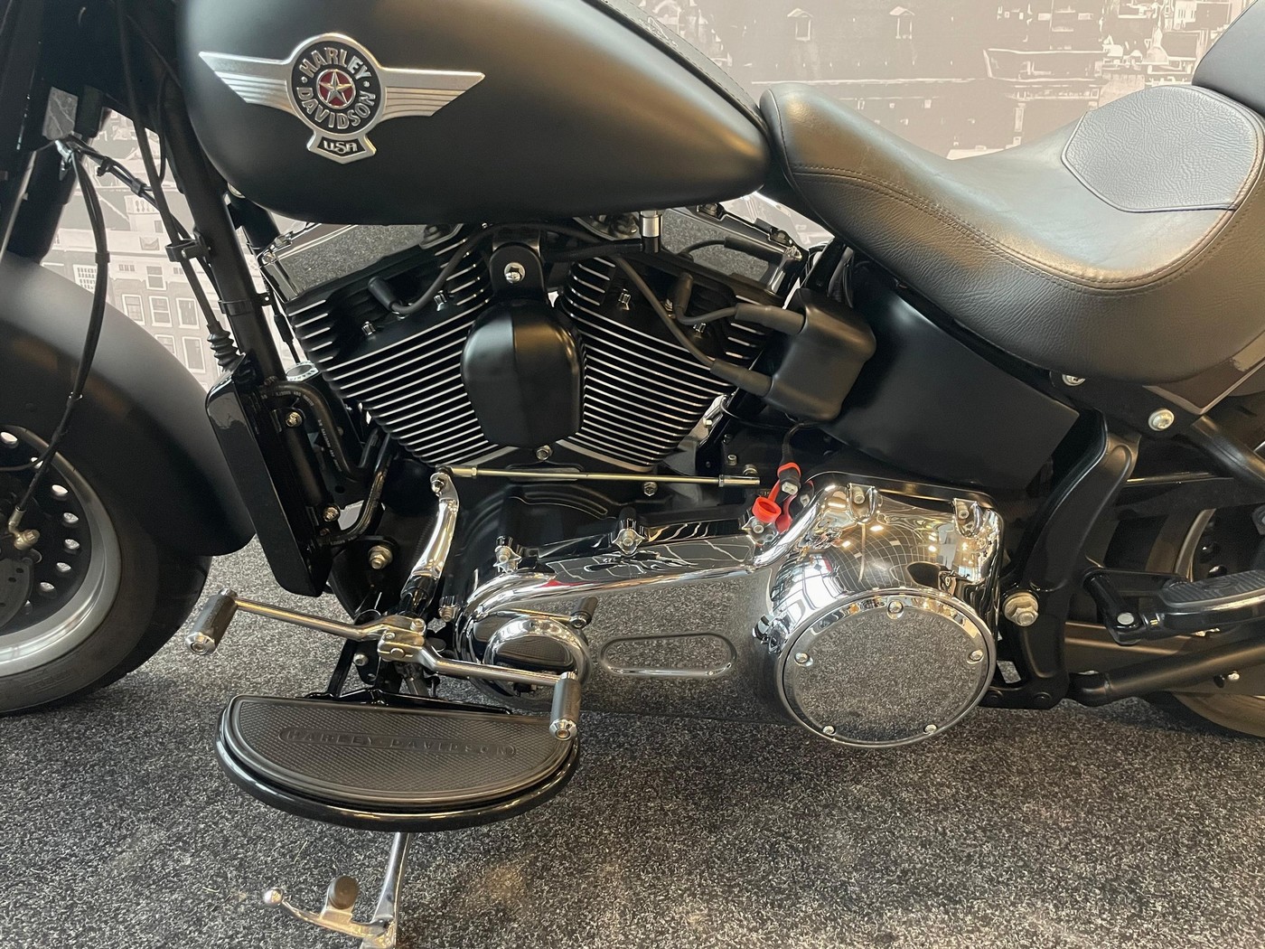 HARLEY-DAVIDSON - FLSTF Fat Boy 120R