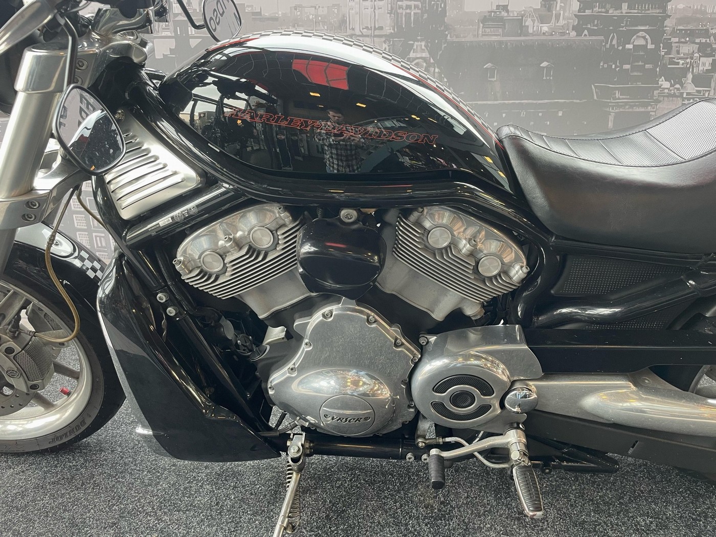 HARLEY-DAVIDSON - VRSCR STREETROD