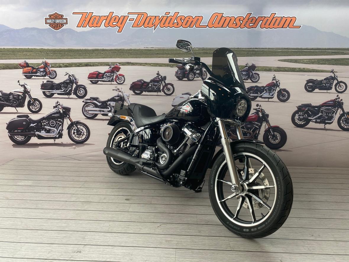 HARLEY-DAVIDSON - FXLR Softail Low Rider