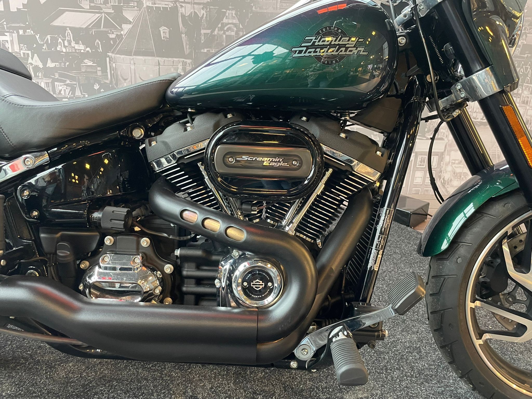 HARLEY-DAVIDSON - FLSB SPORT GLIDE Custom Color
