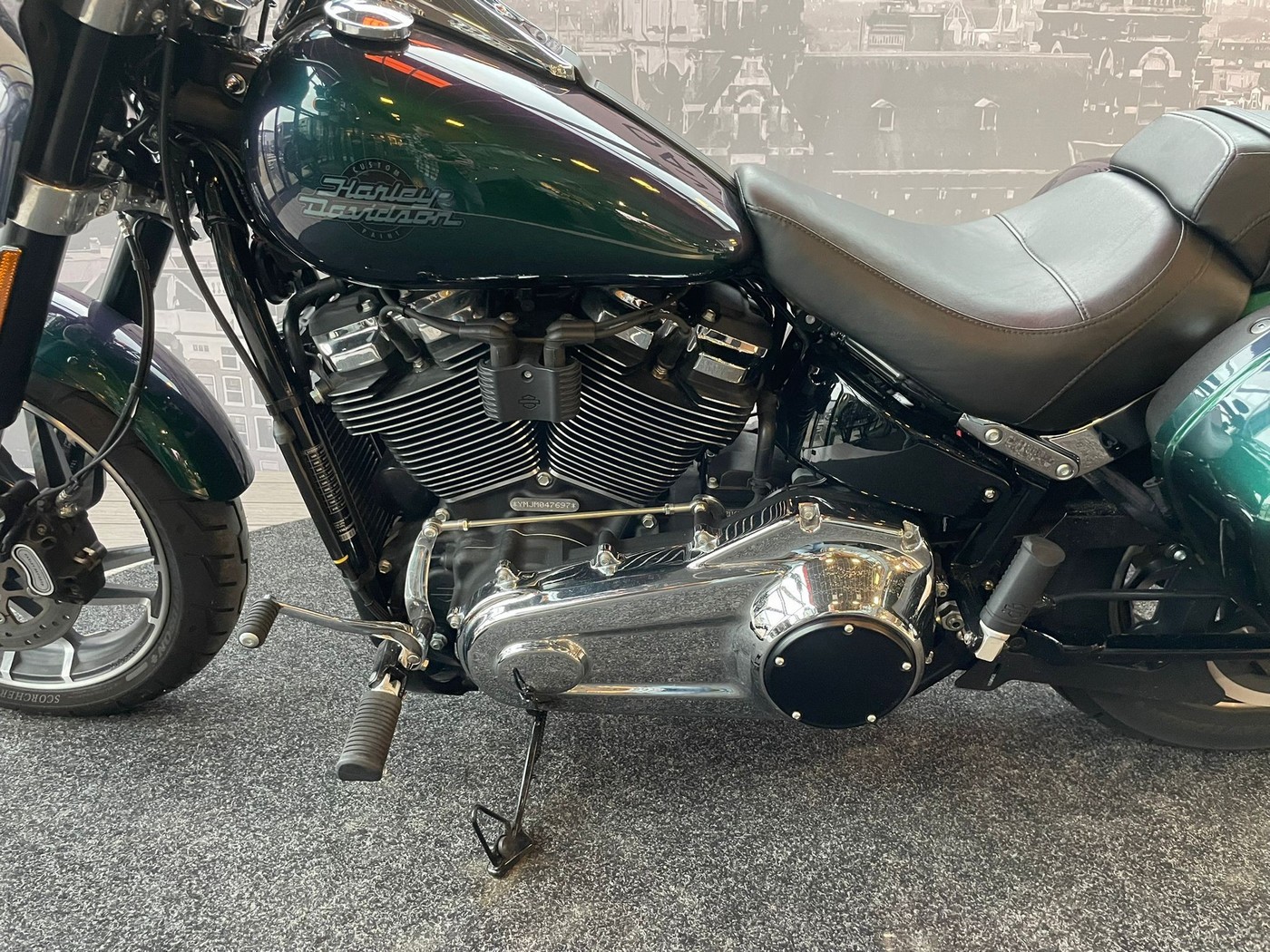 HARLEY-DAVIDSON - FLSB SPORT GLIDE Custom Color