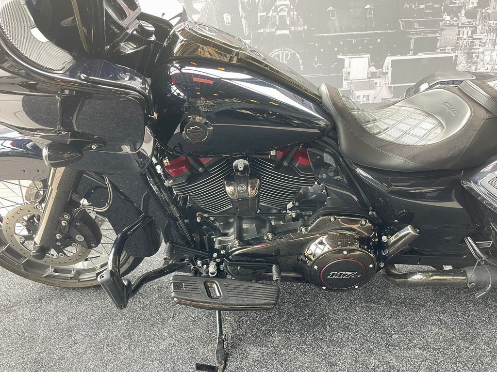 HARLEY-DAVIDSON - FLTRXSE CVO ROAD GLIDE