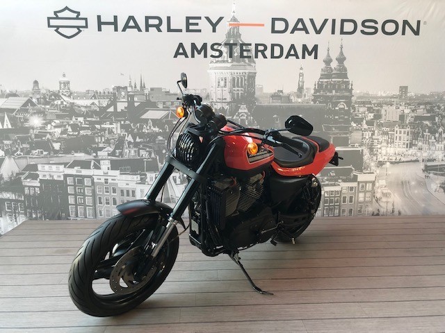 HARLEY-DAVIDSON - XR1200
