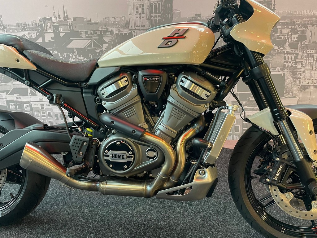 HARLEY-DAVIDSON - PAN AMERICA