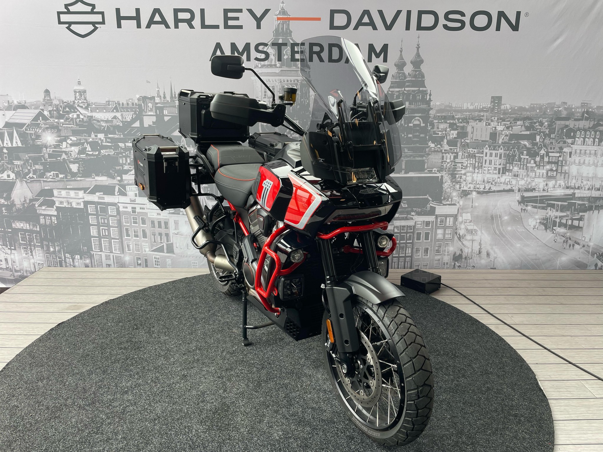HARLEY-DAVIDSON - RA1250SE CVO PAN AMERICA