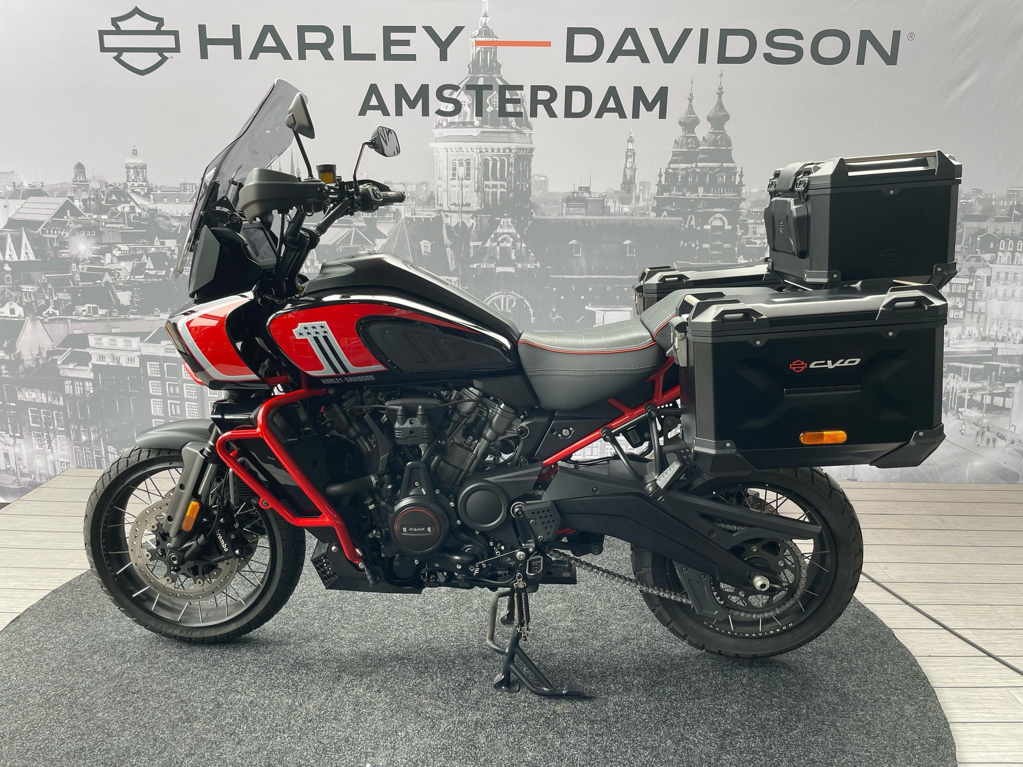 HARLEY-DAVIDSON - RA1250SE CVO PAN AMERICA