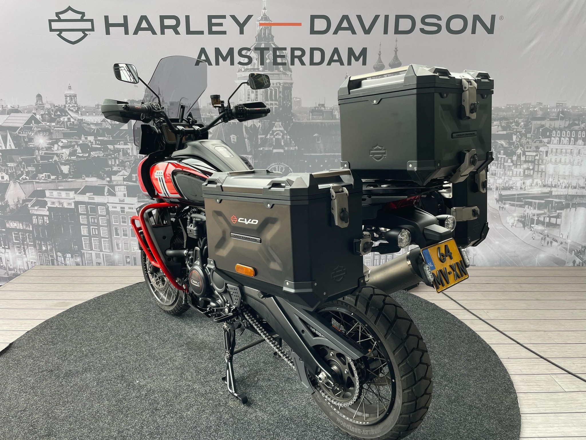 HARLEY-DAVIDSON - RA1250SE CVO PAN AMERICA