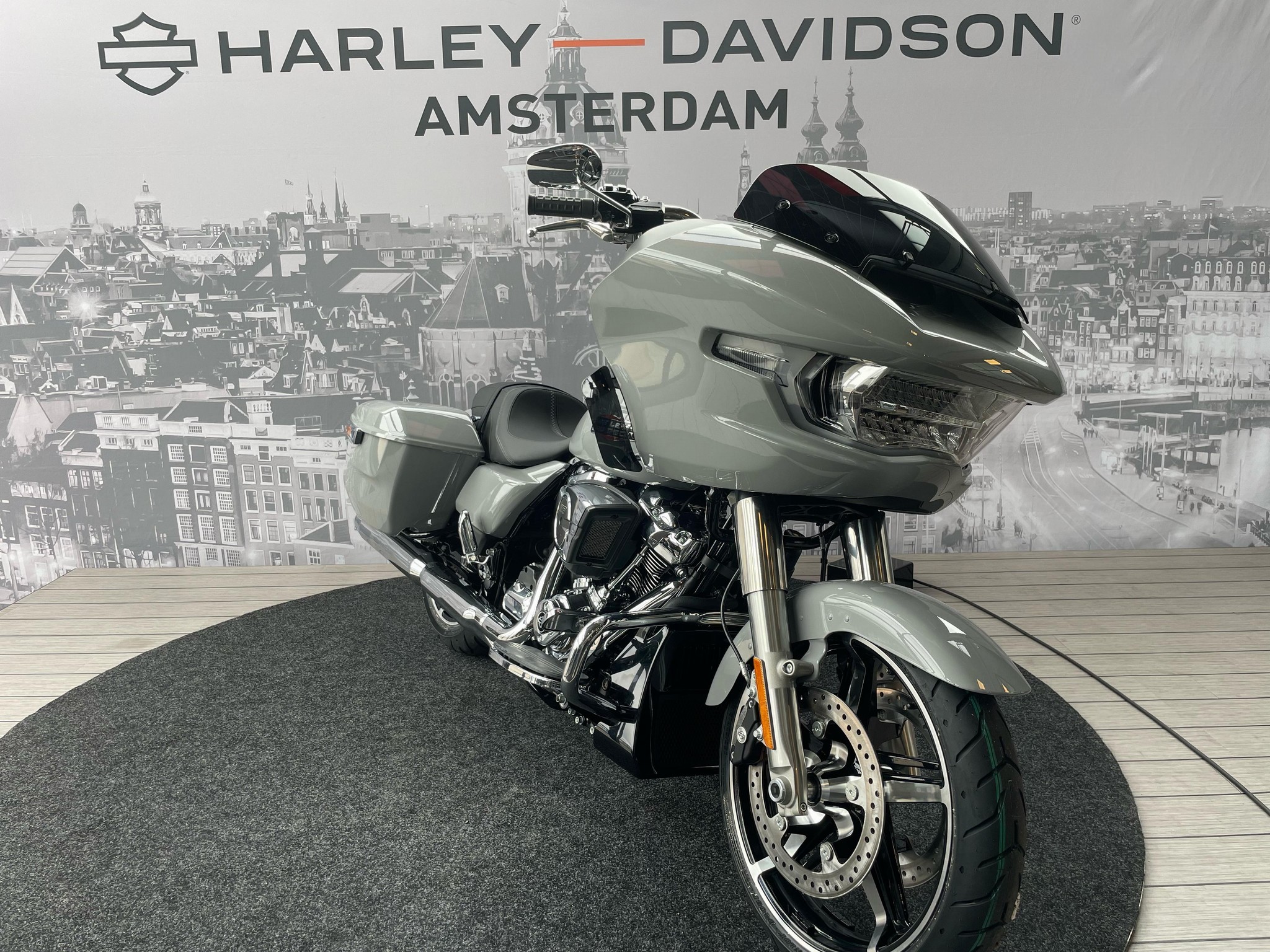 HARLEY-DAVIDSON - FLTRX ROAD GLIDE